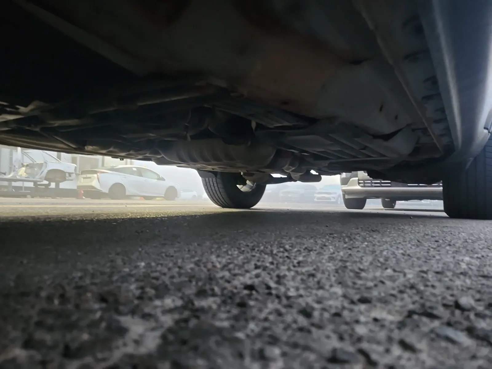 Undercarriage - Driver Photo