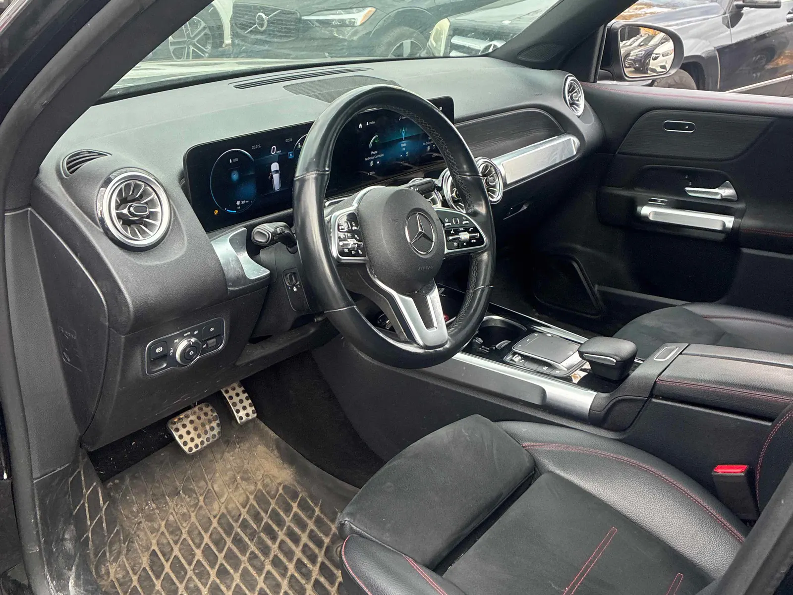 Interior driver side