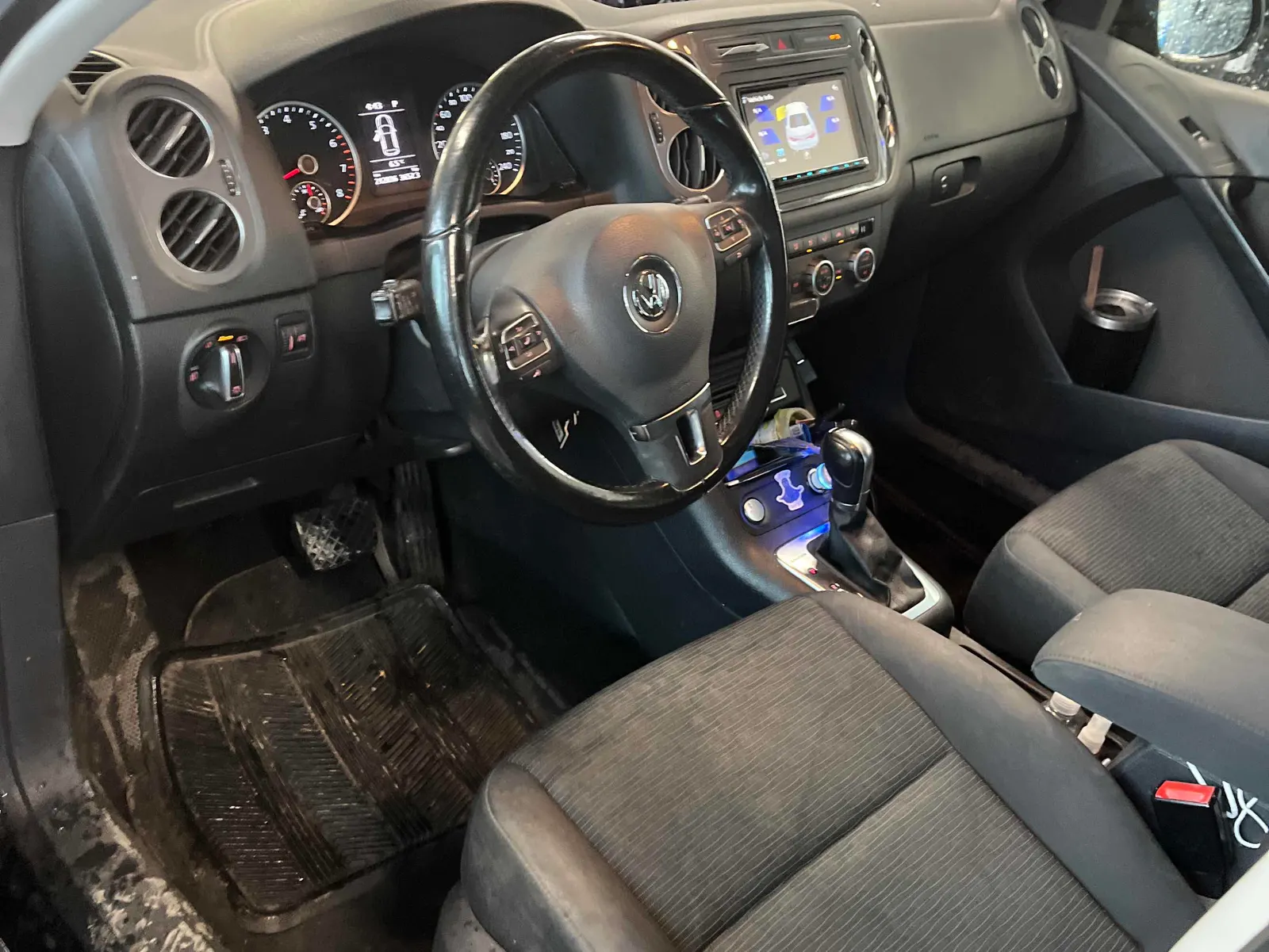 Interior driver side