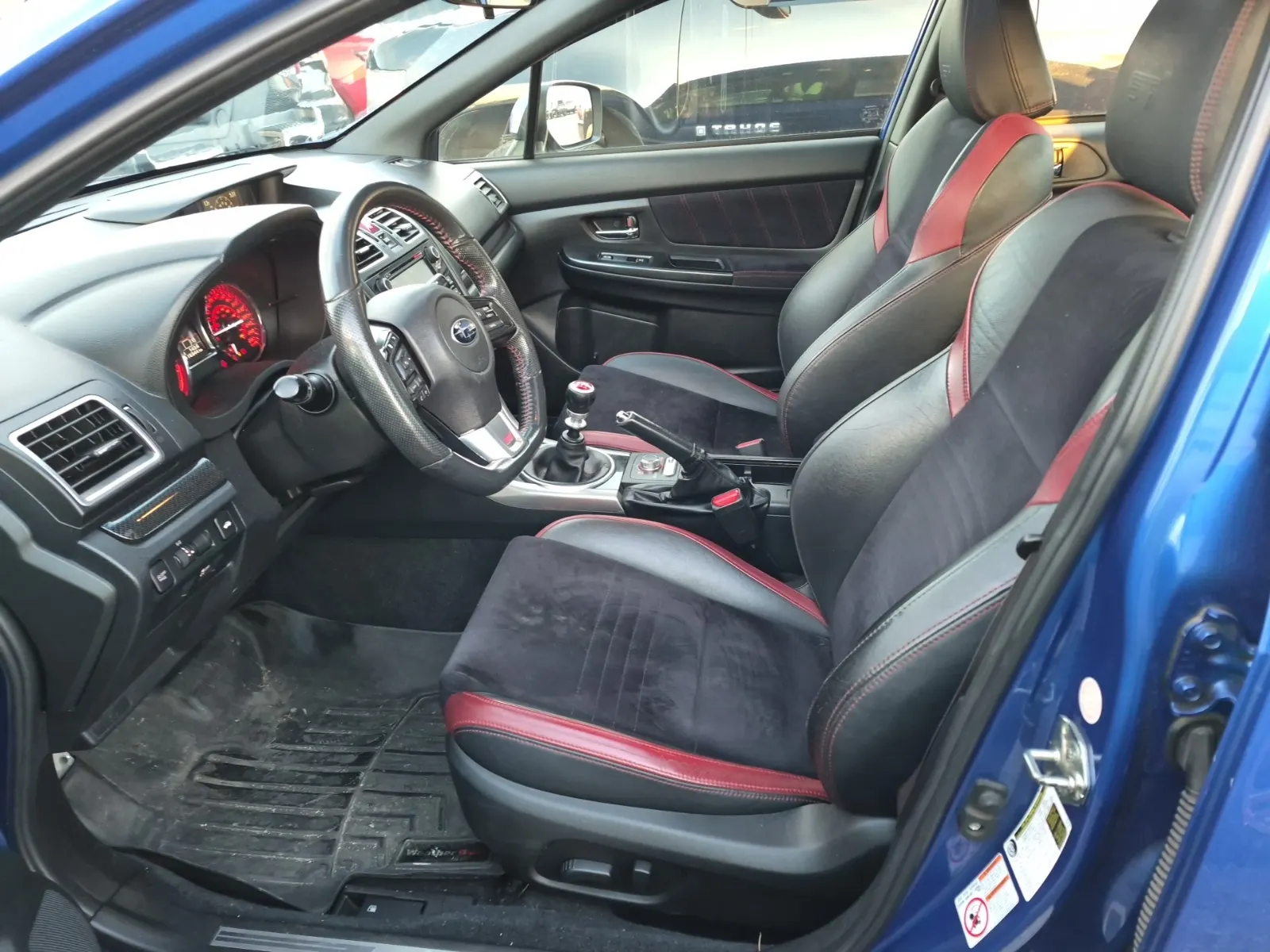 Front Interior Photo