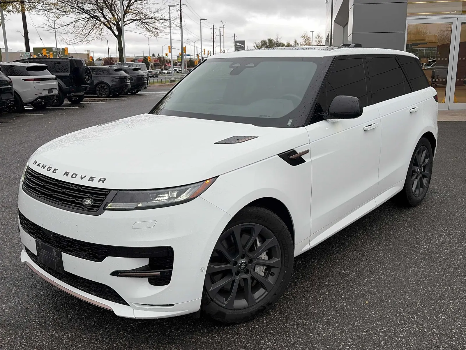2025 Land Rover Range Rover Sport