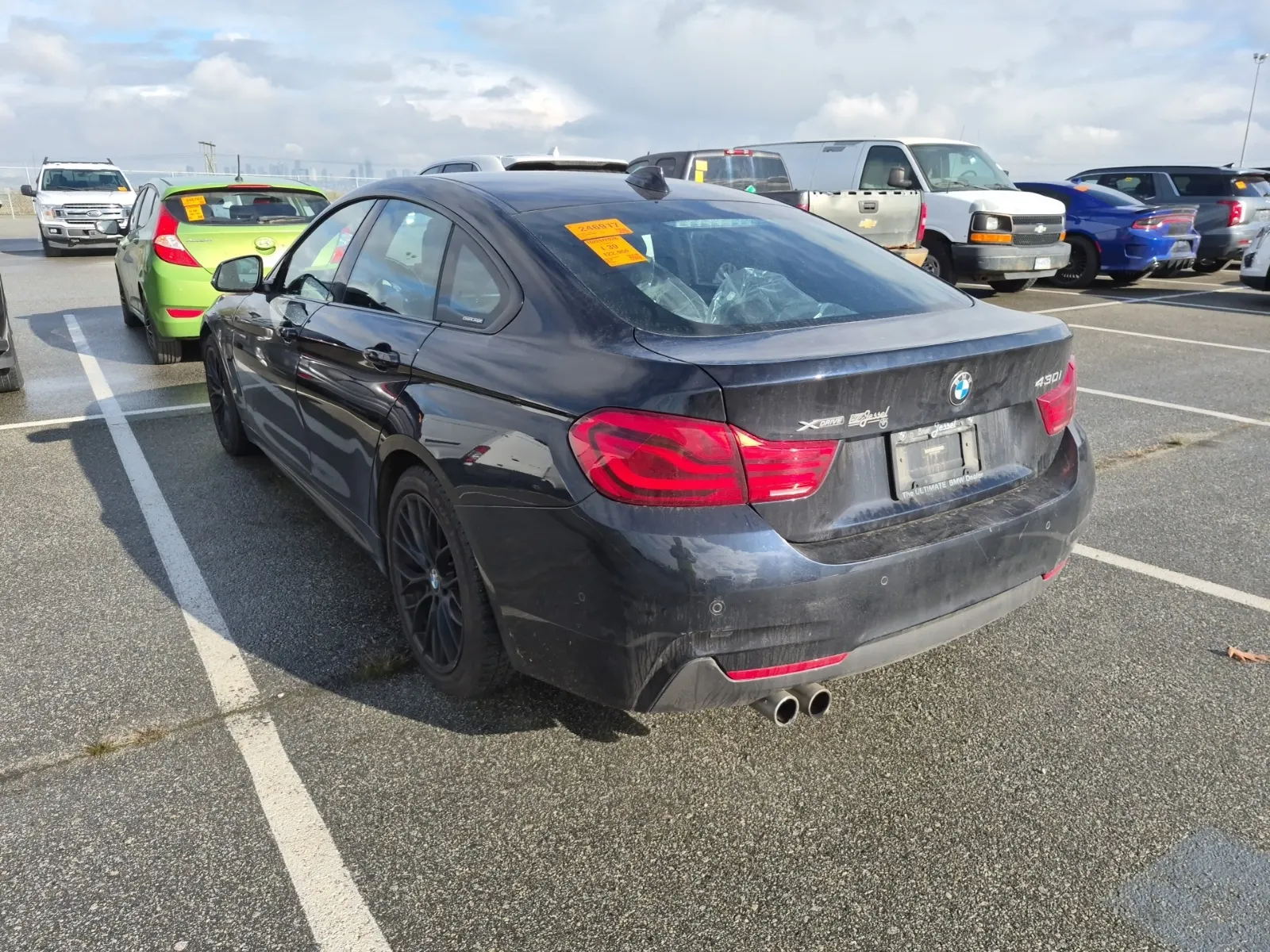 Driver Rear 3/4 Photo
