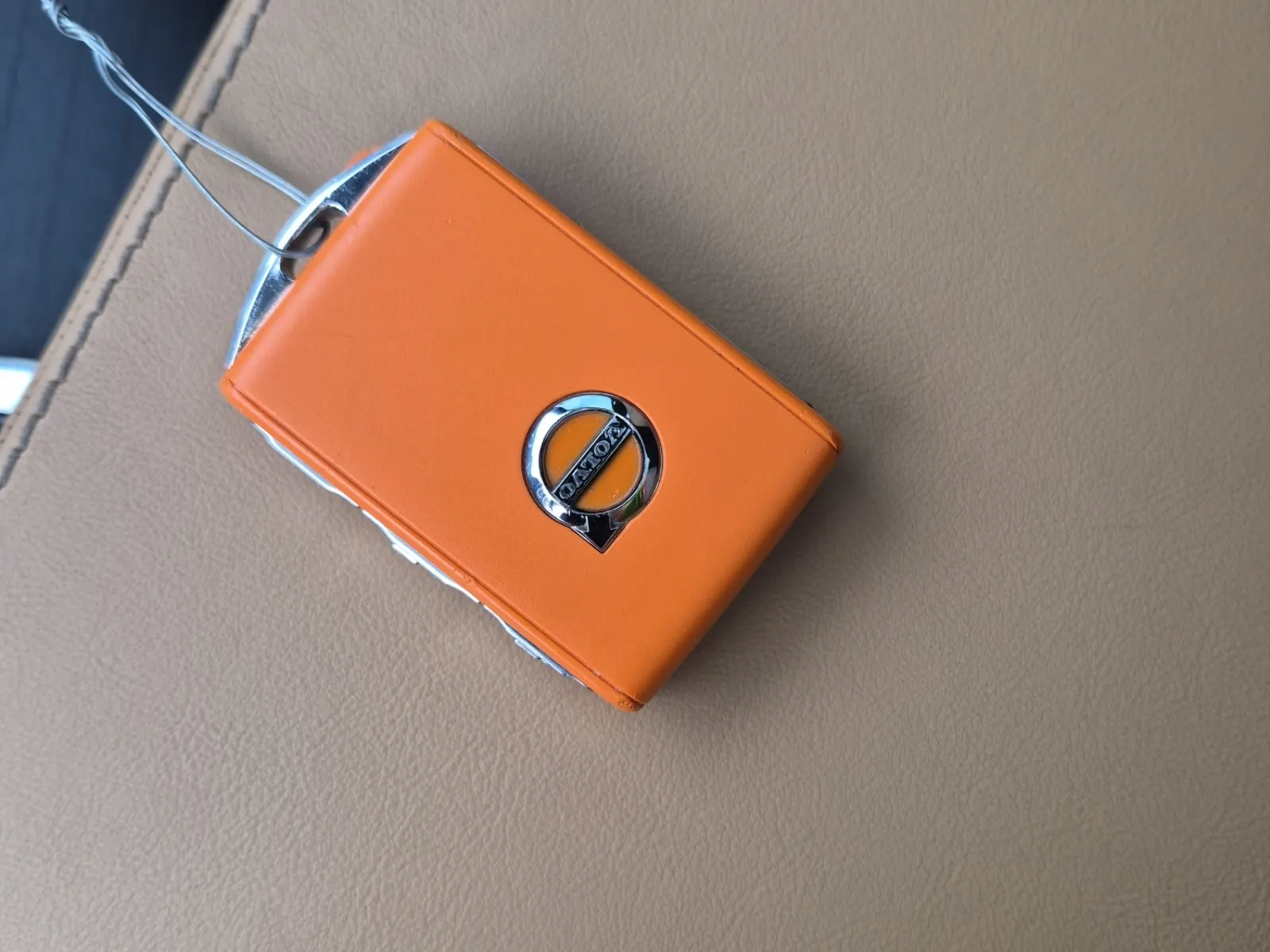 Keys/Fobs/Manual Photo