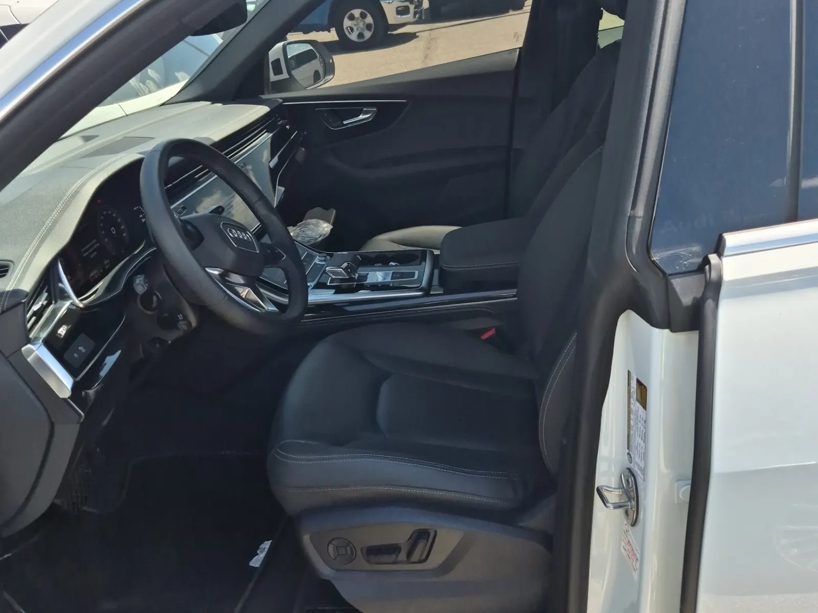 Front Interior Photo