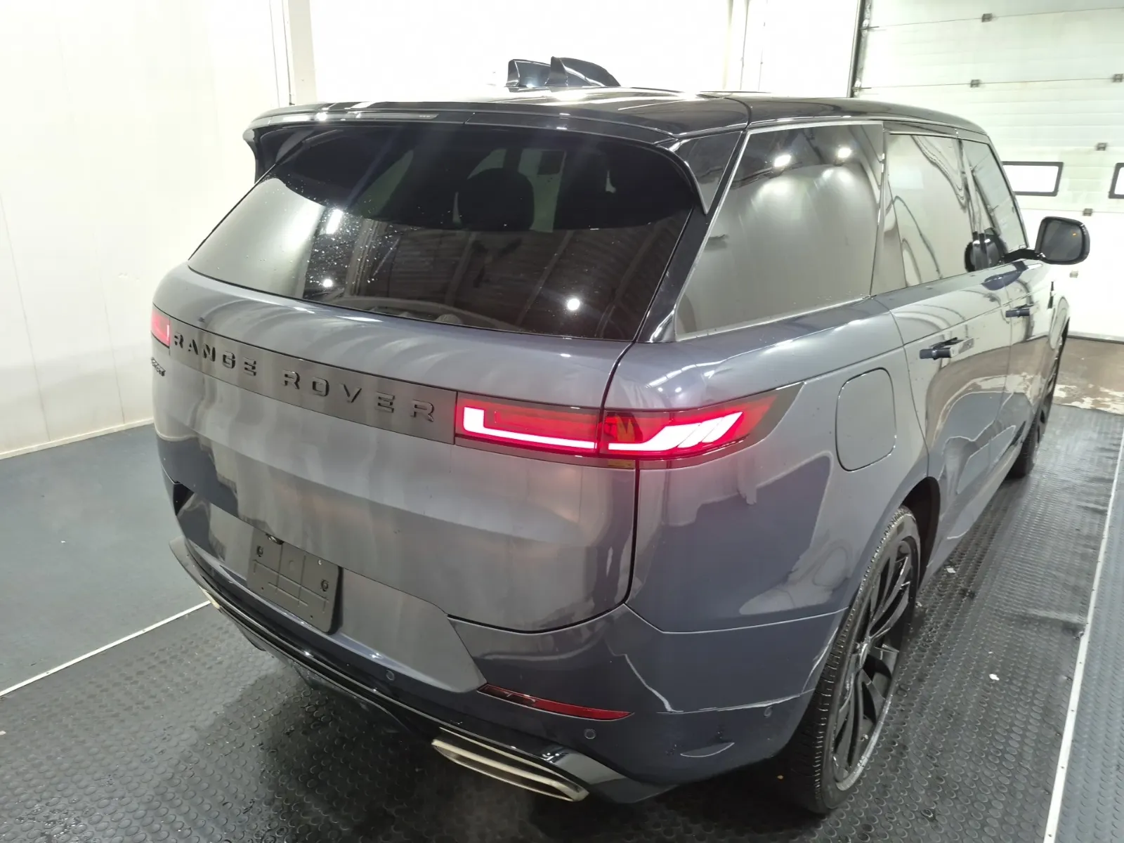 Passenger Rear 3/4 Photo