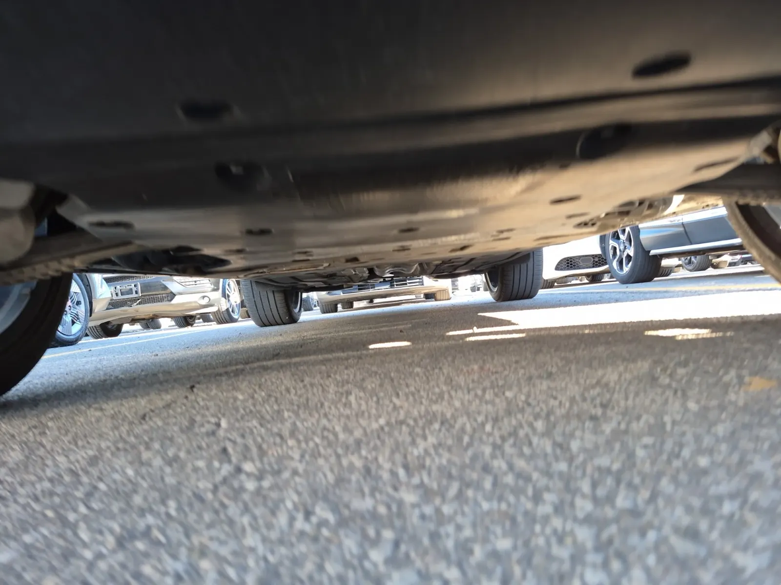 Undercarriage - Front Photo