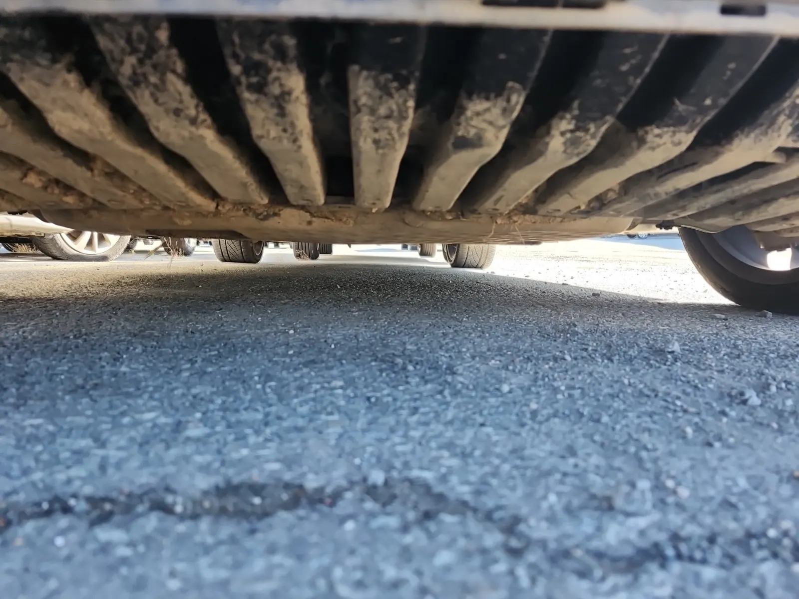Undercarriage - Front Photo
