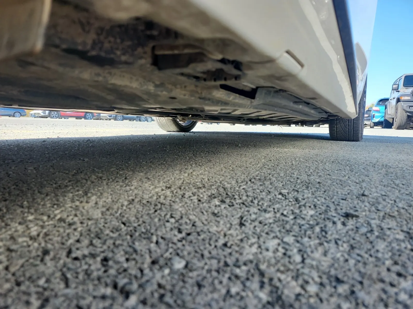Undercarriage - Passenger Photo