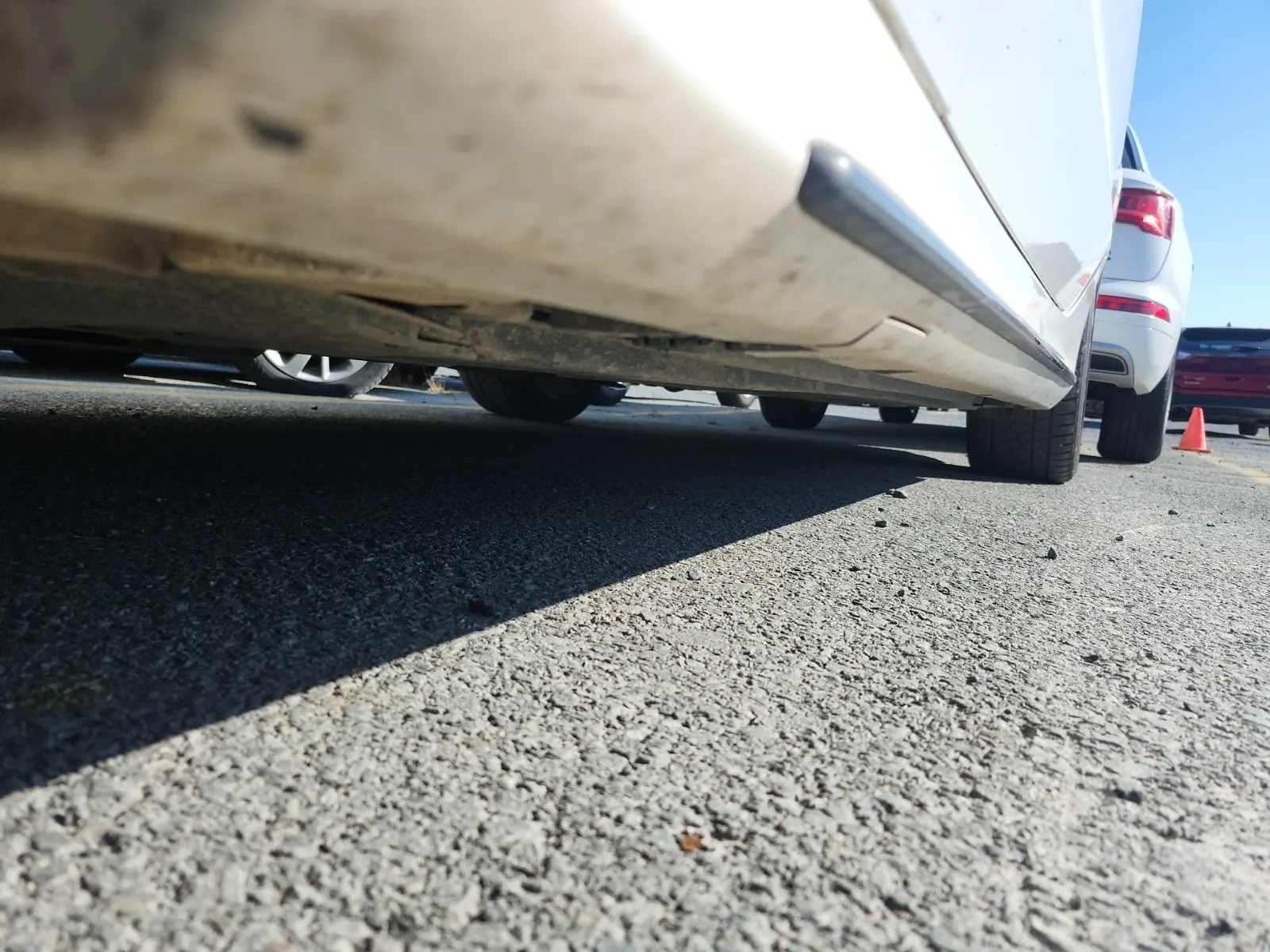 Undercarriage - Driver Photo