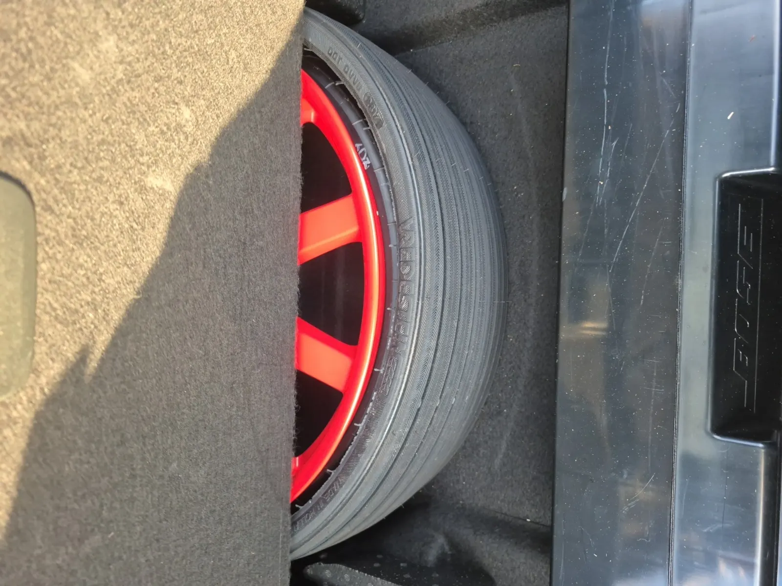 Spare Tire & Wheel Photo