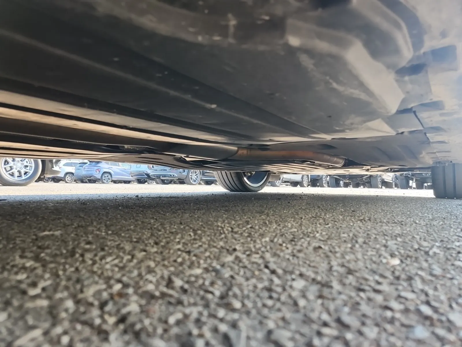 Undercarriage - Passenger Photo