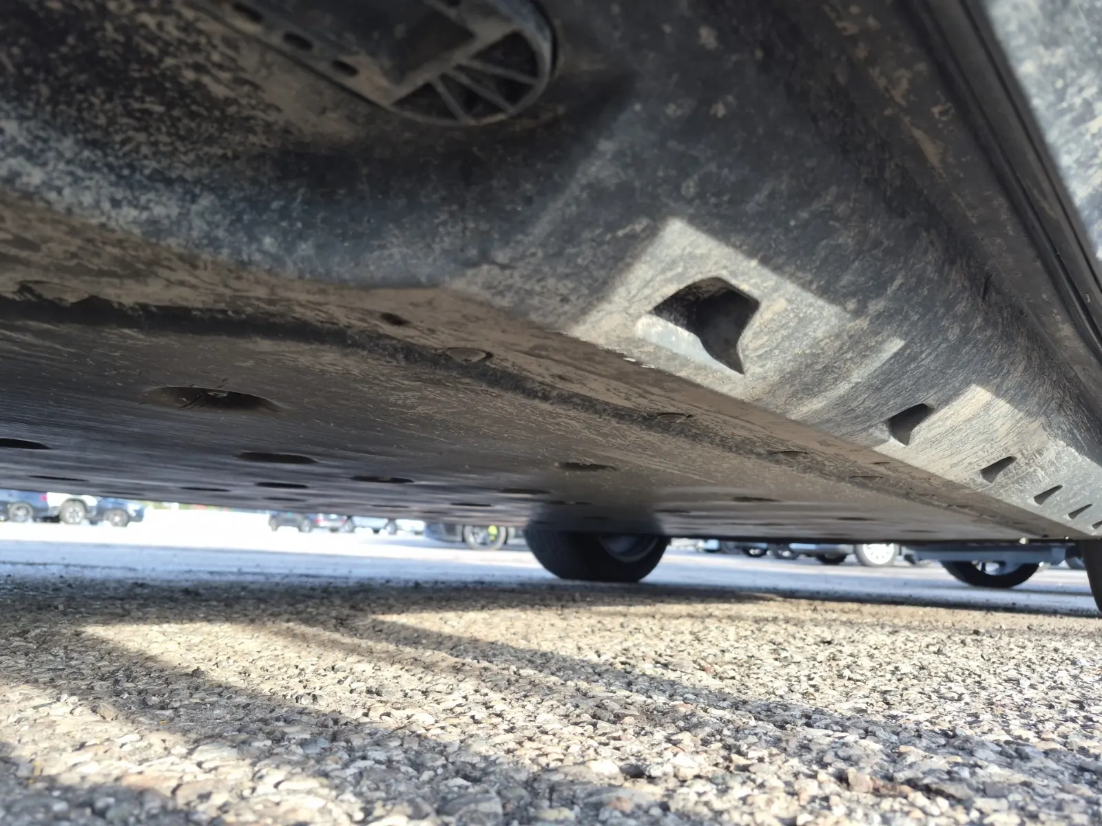 Undercarriage - Driver Photo