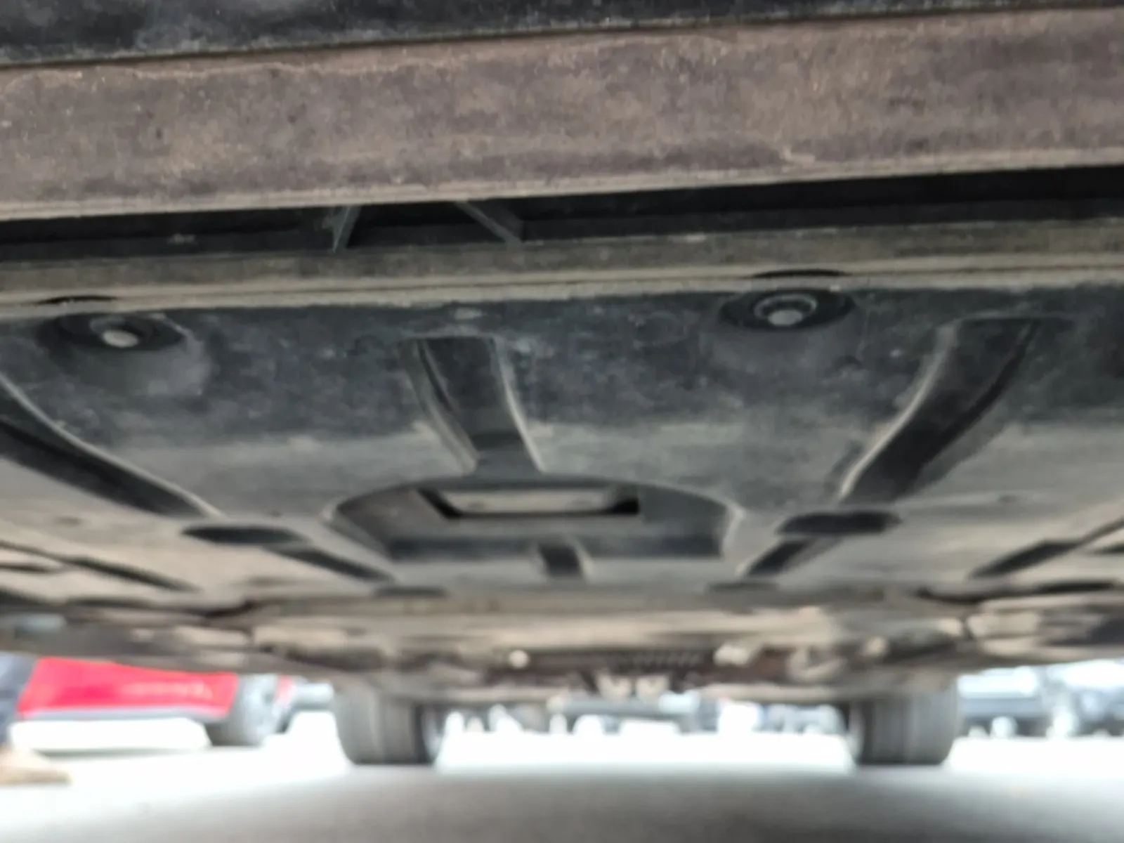 Undercarriage - Front Photo