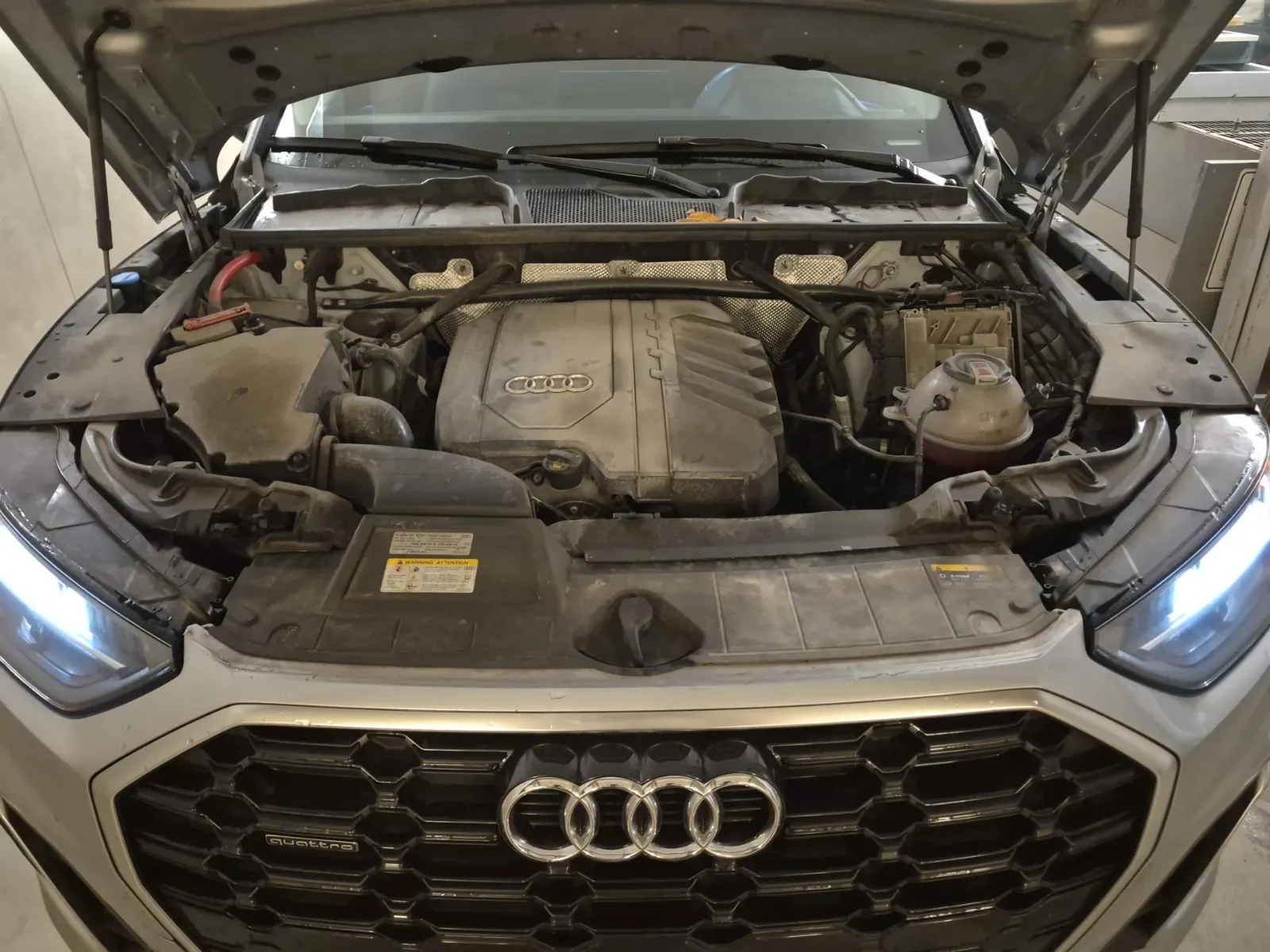 Engine Photo