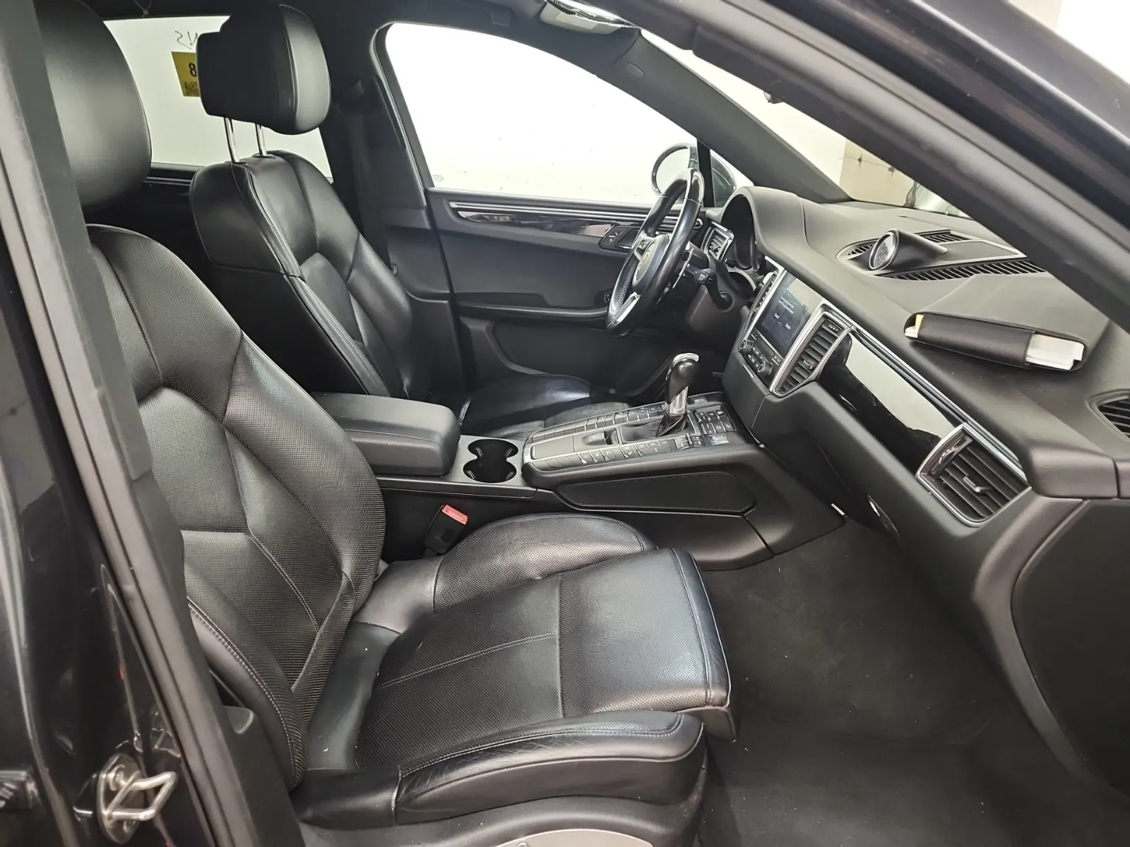 Right Side Interior Photo