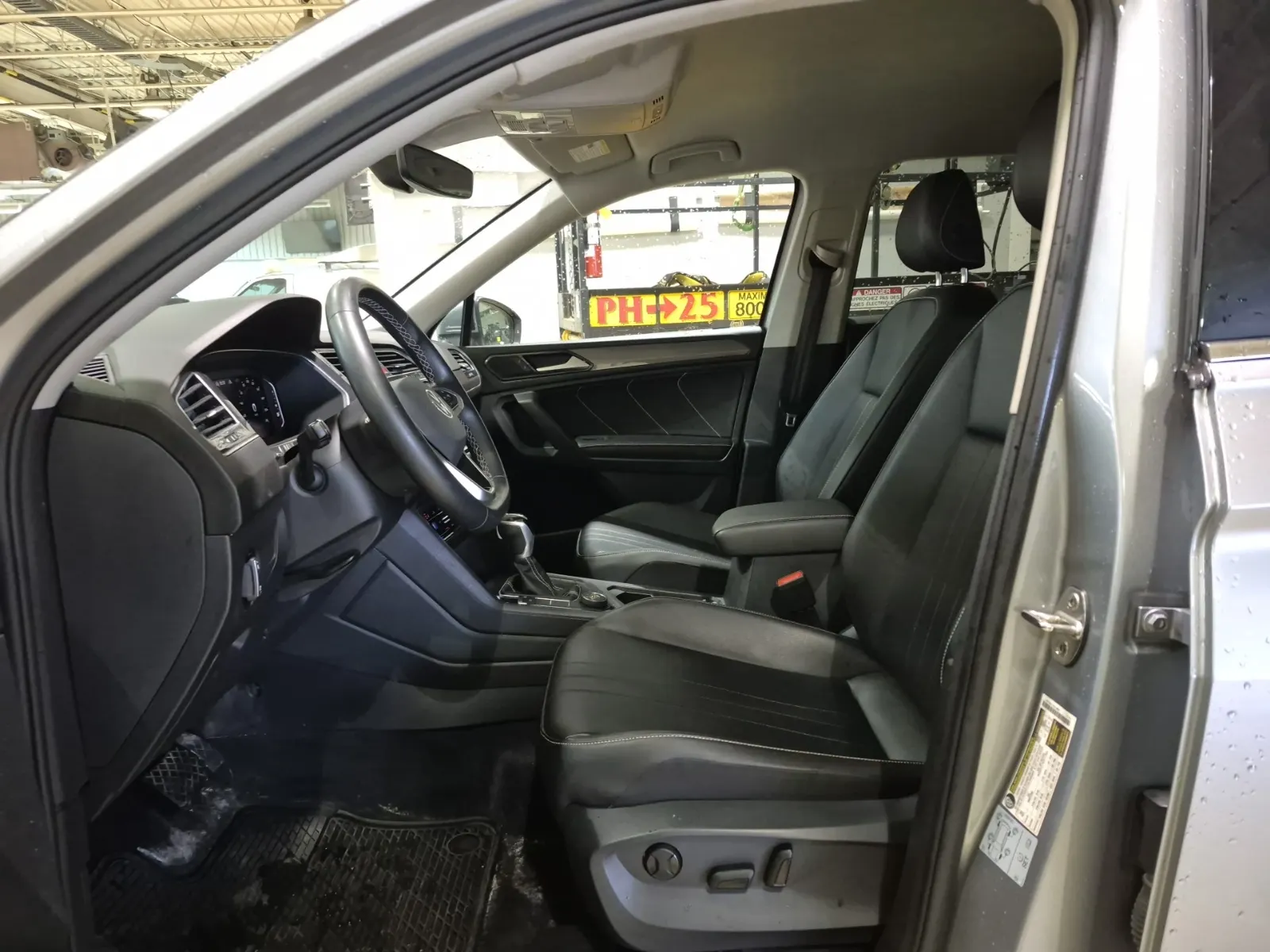 Front Interior Photo