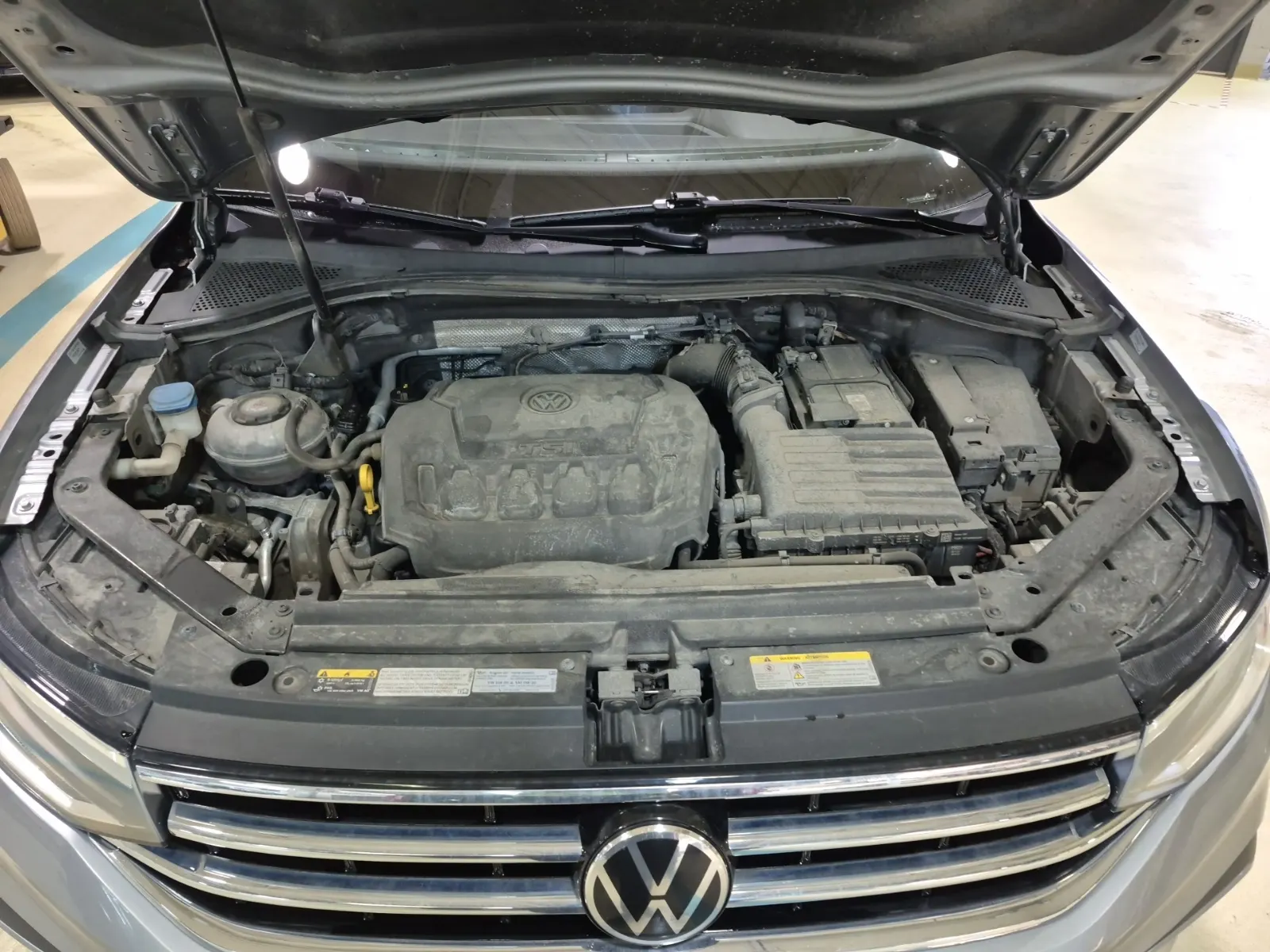 Engine Photo