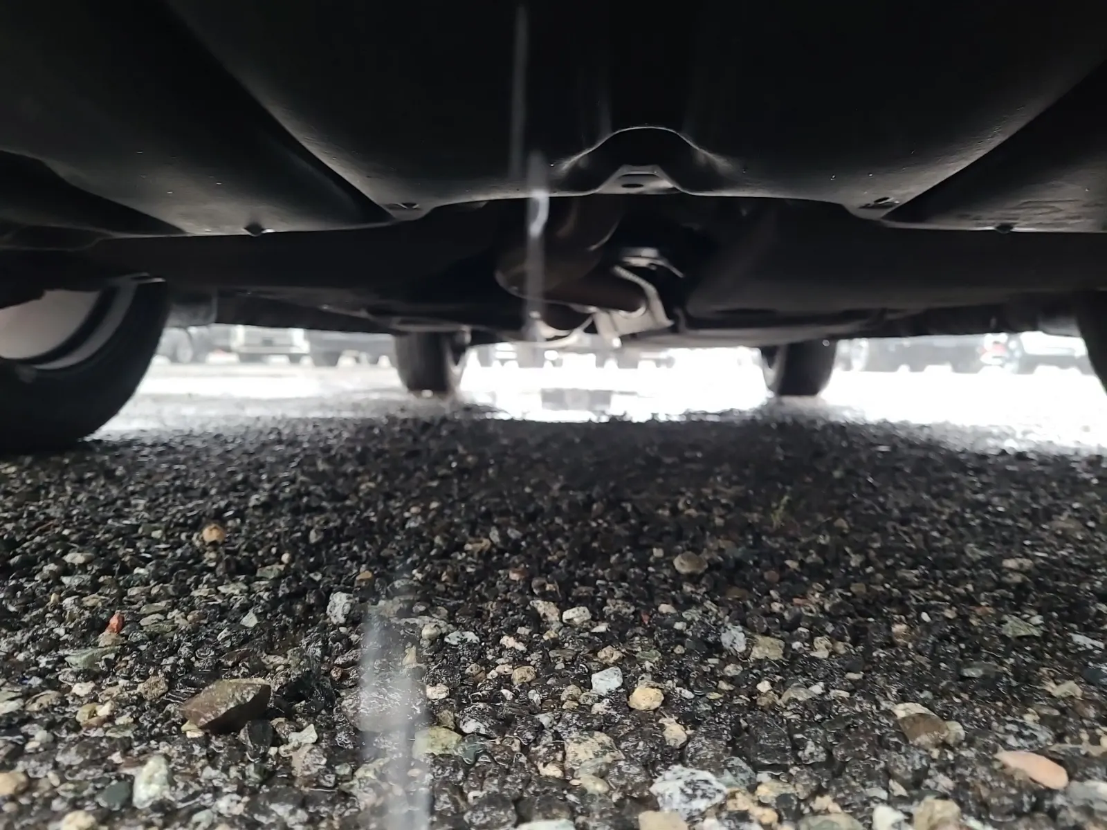 Undercarriage - Front Photo