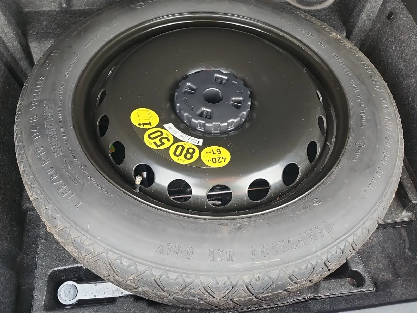Spare Tire & Wheel Photo