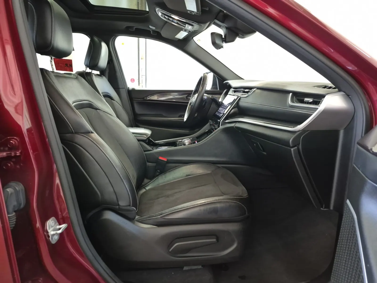 Right Side Interior Photo