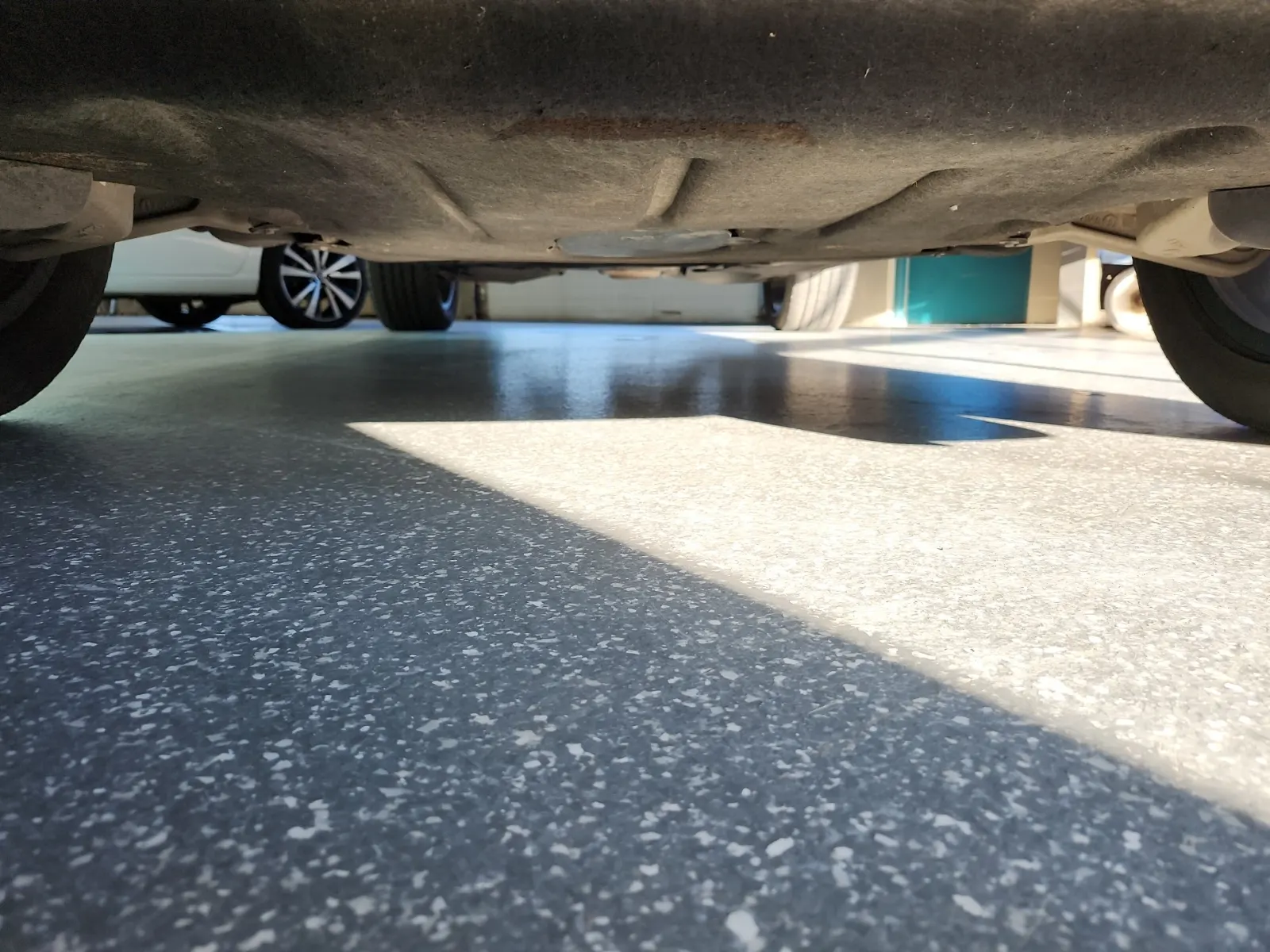Undercarriage - Front Photo