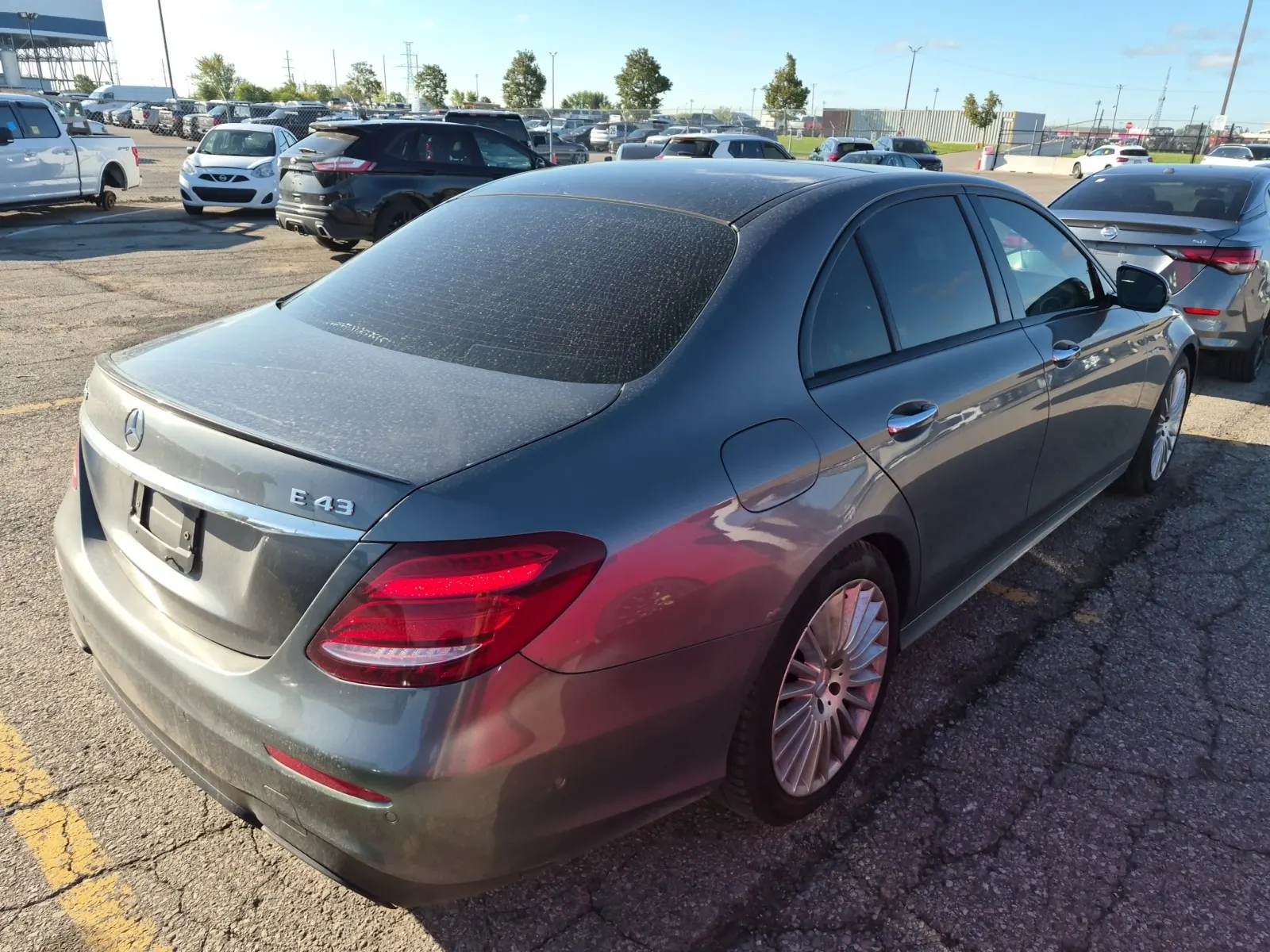 Passenger Rear 3/4 Photo