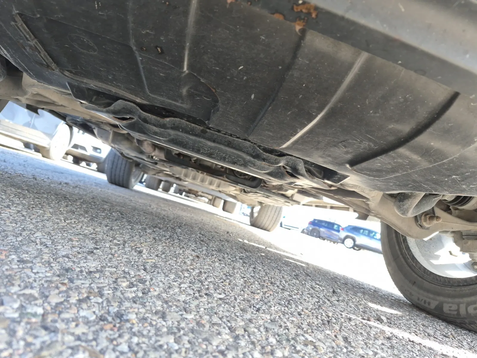Undercarriage - Front Photo