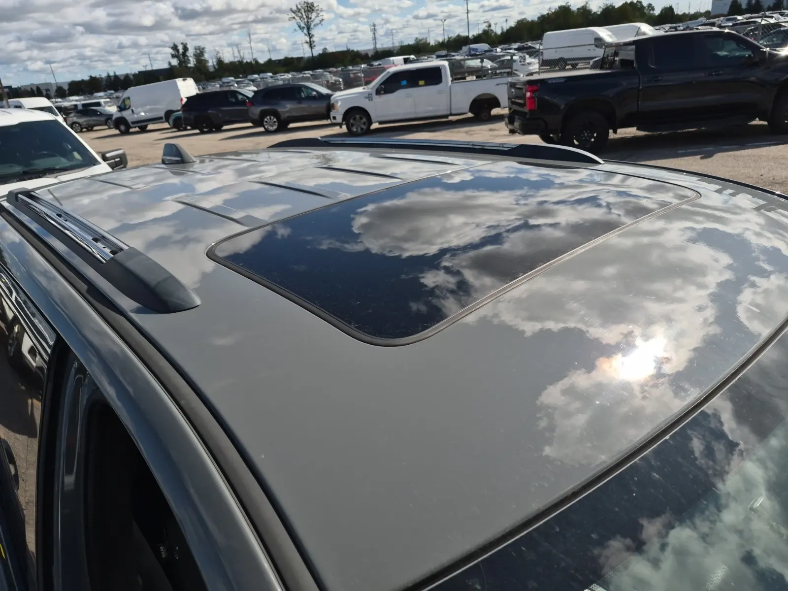Exterior Roof Photo