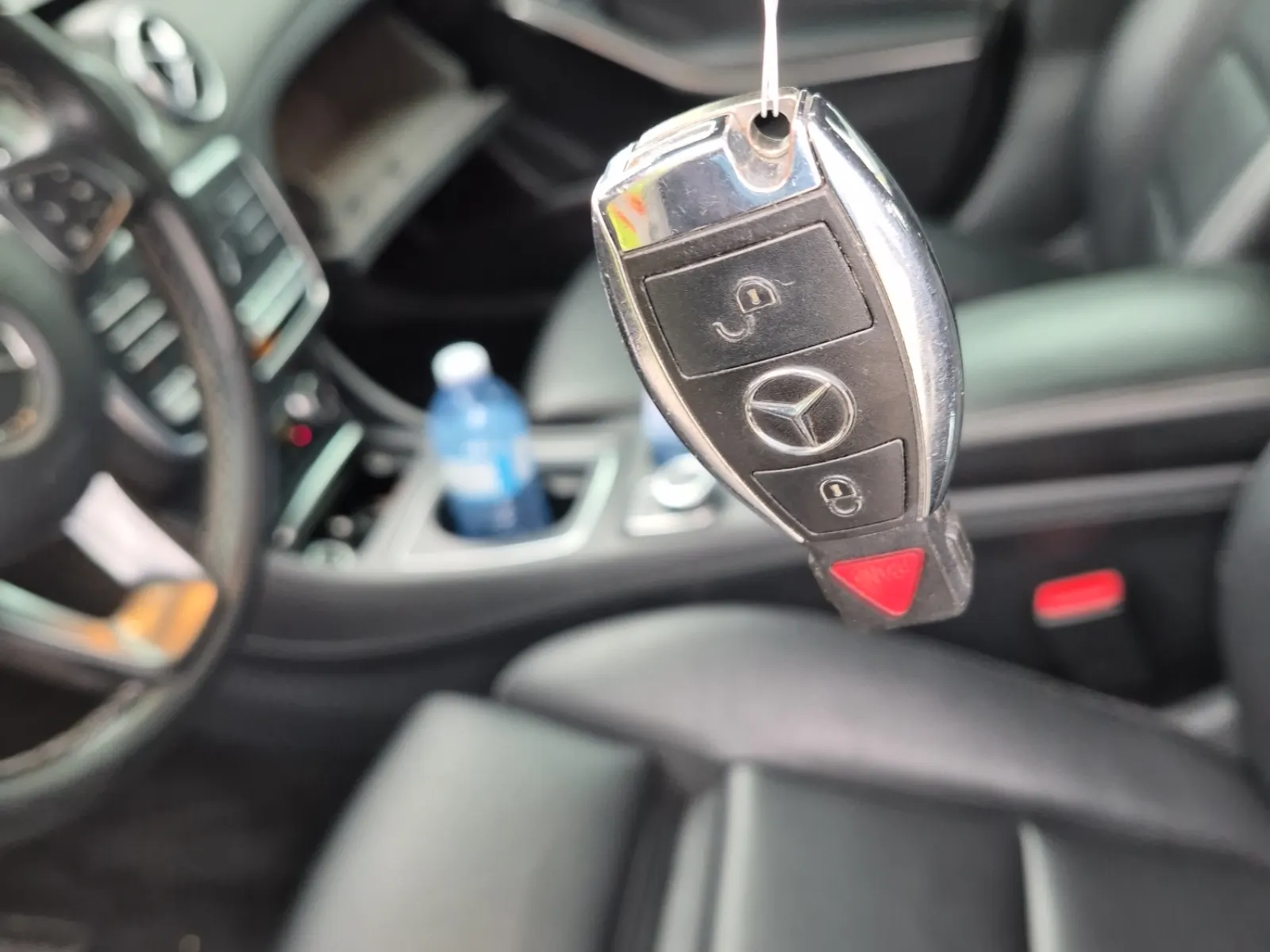 Keys/Fobs/Manual Photo