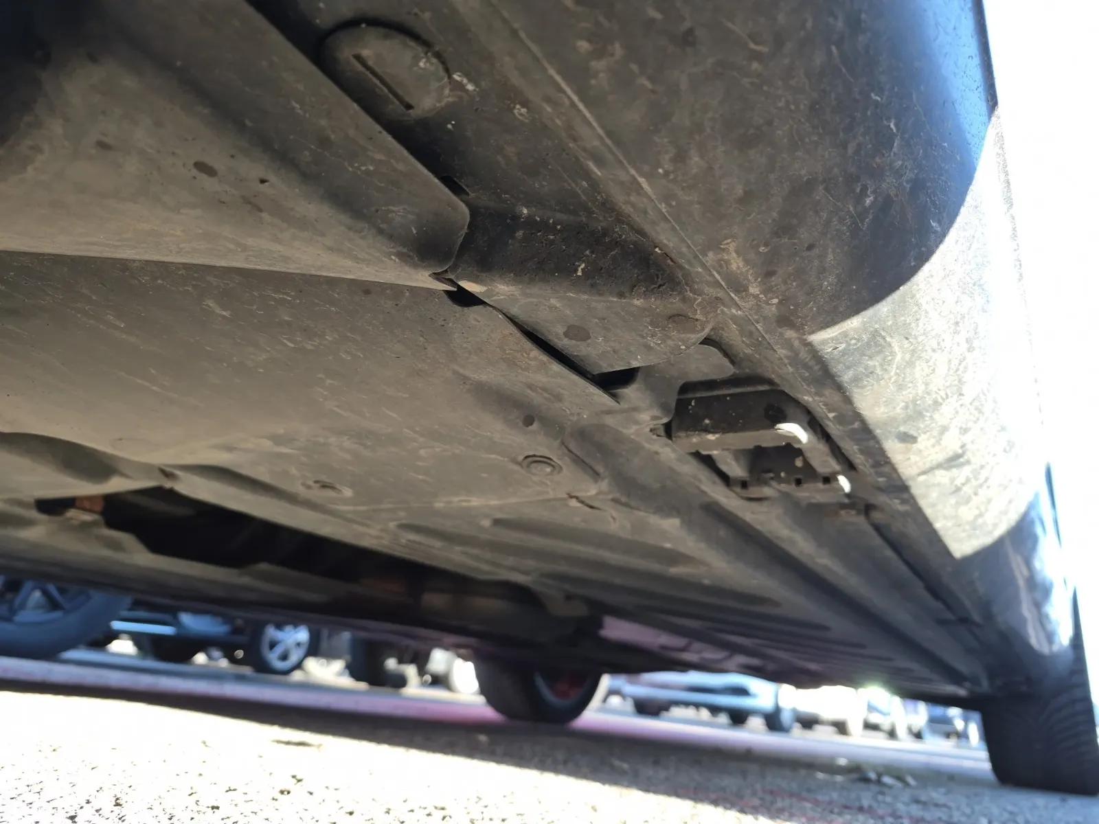 Undercarriage - Driver Photo