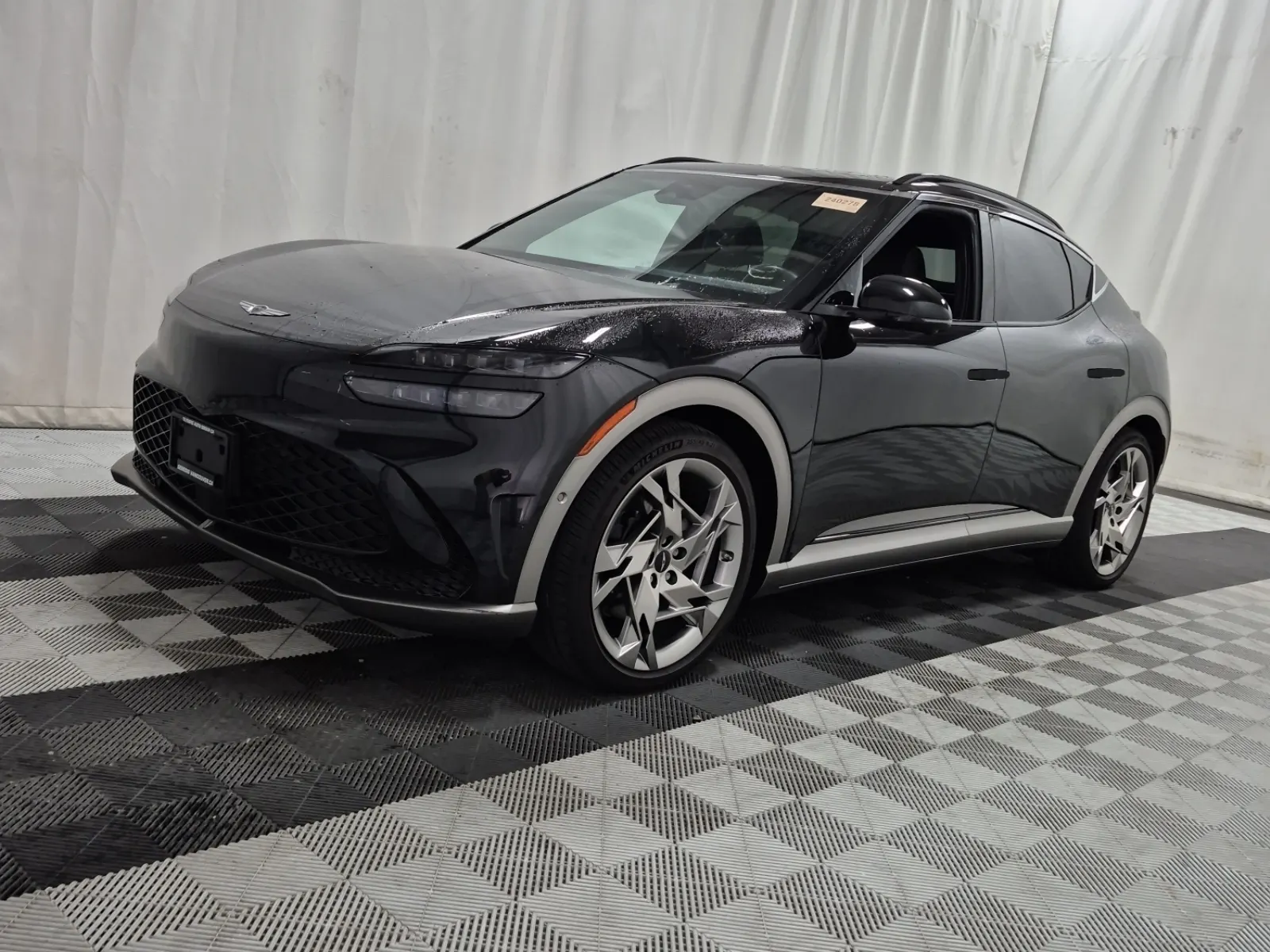 2024 Genesis GV60