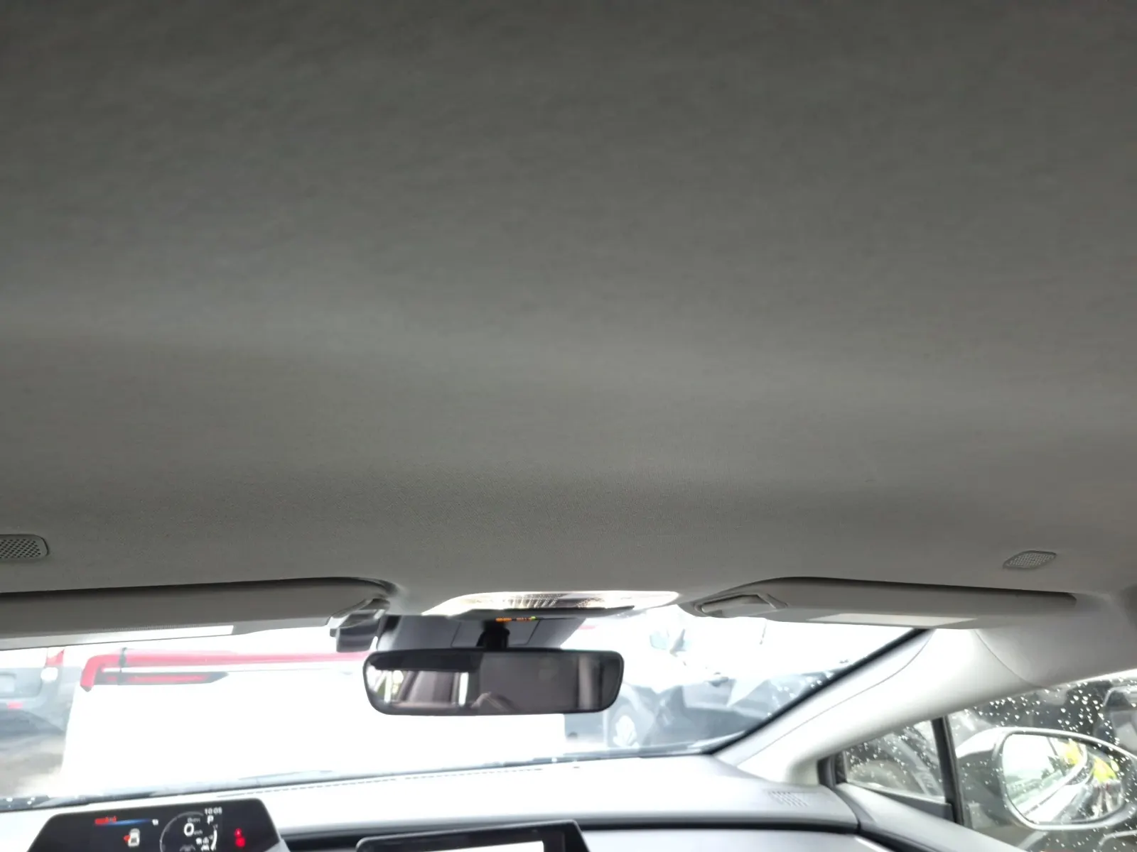 Interior Roof Photo