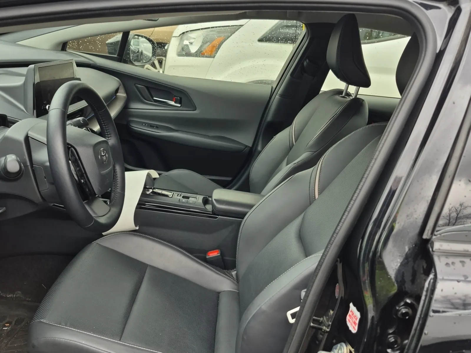 Front Interior Photo