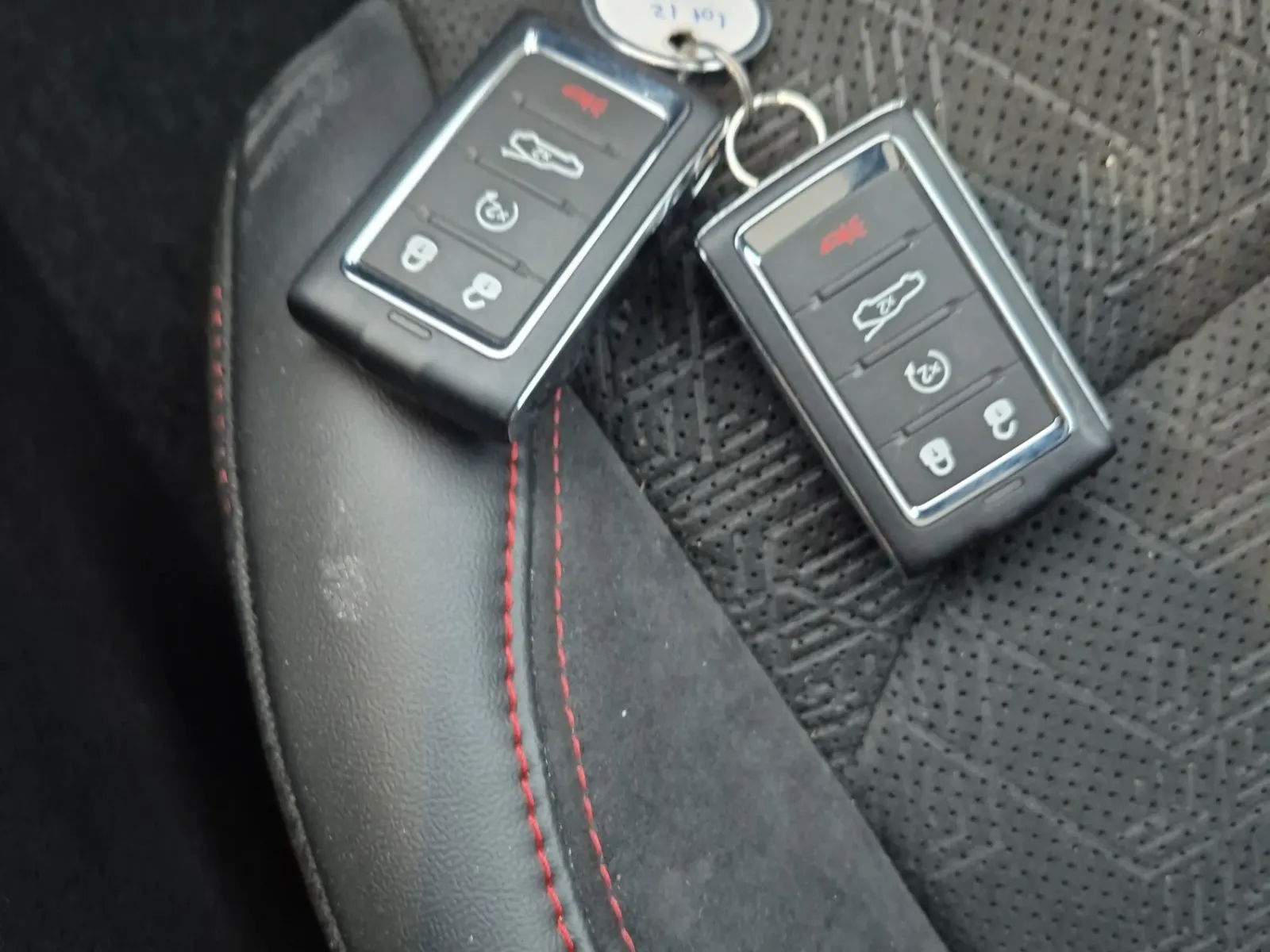 Keys/Fobs/Manual Photo