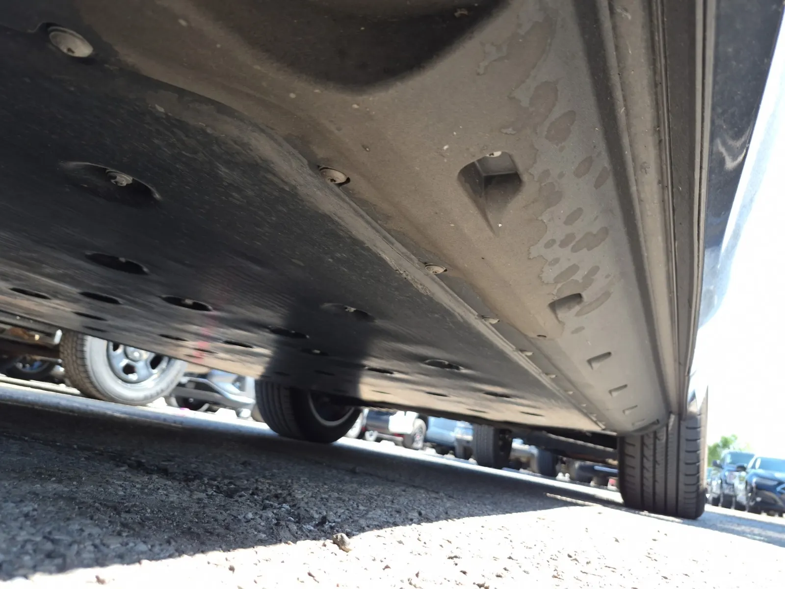 Undercarriage - Driver Photo