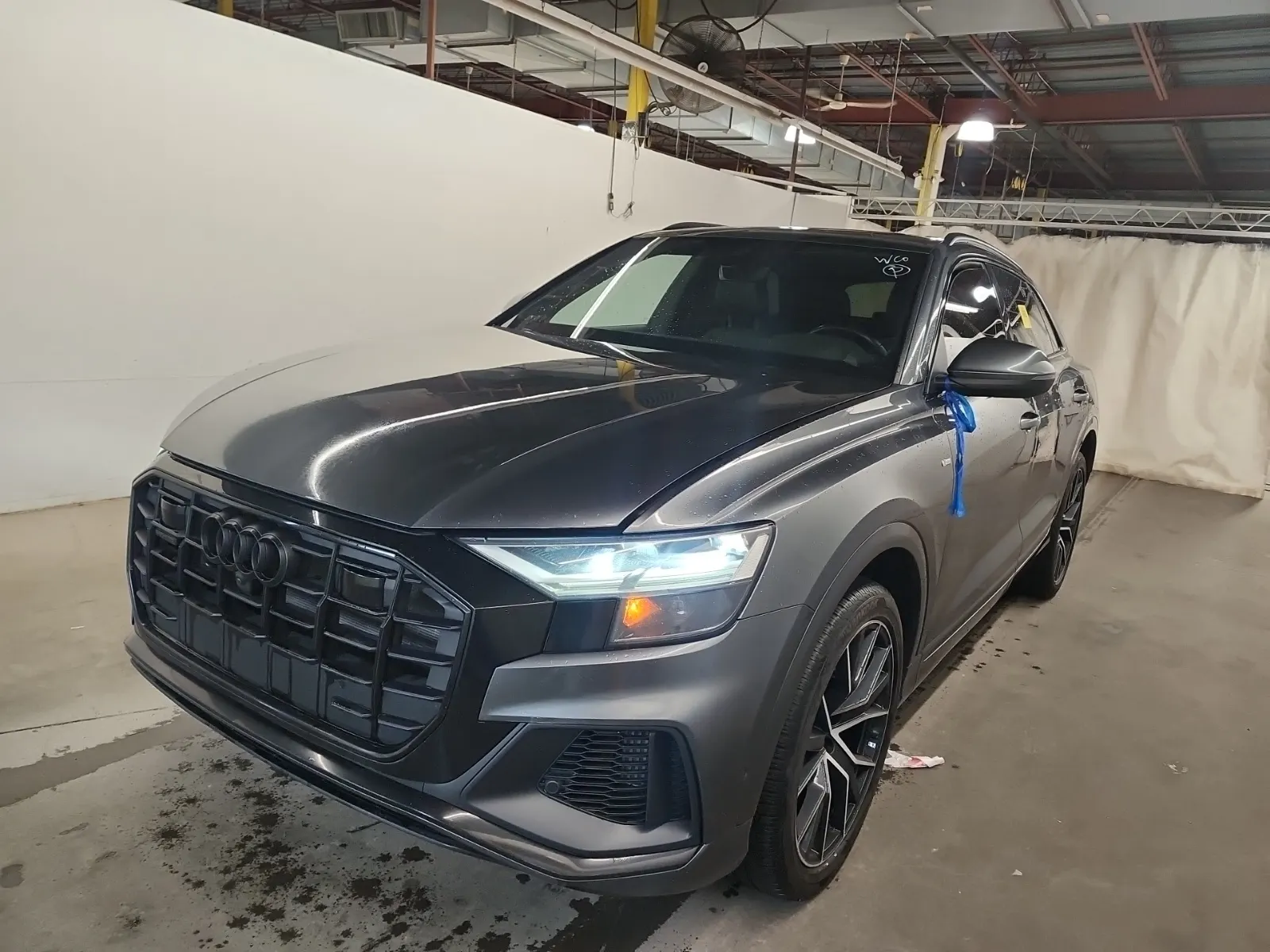 2022 Audi Q8