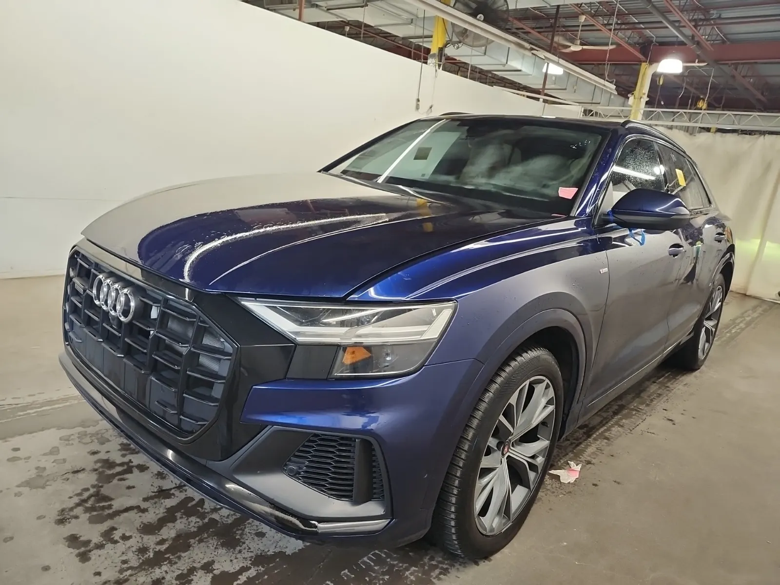 2022 Audi Q8