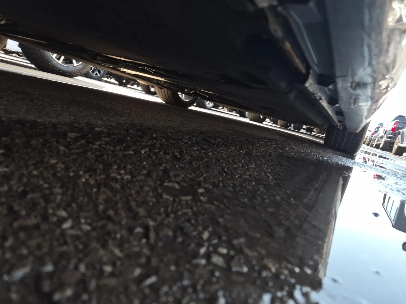 Undercarriage - Passenger Photo