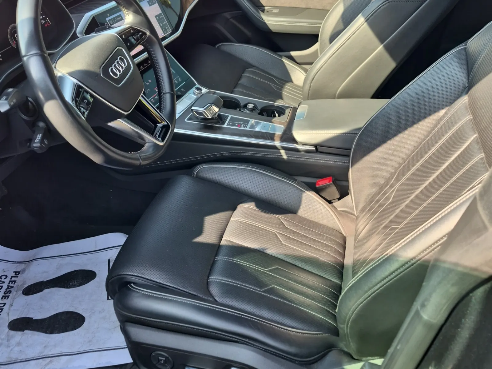 Front Interior Photo