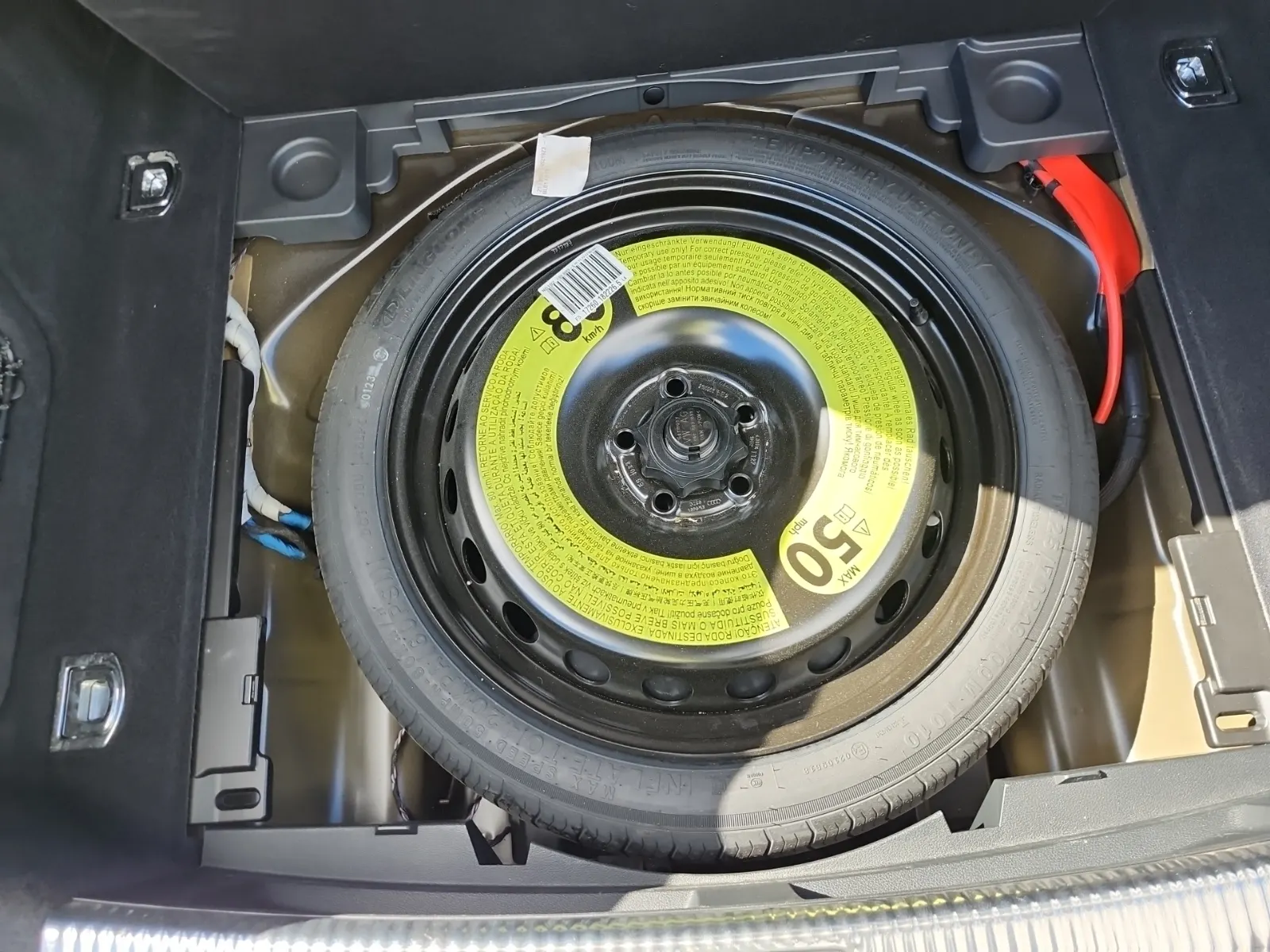 Spare Tire & Wheel Photo