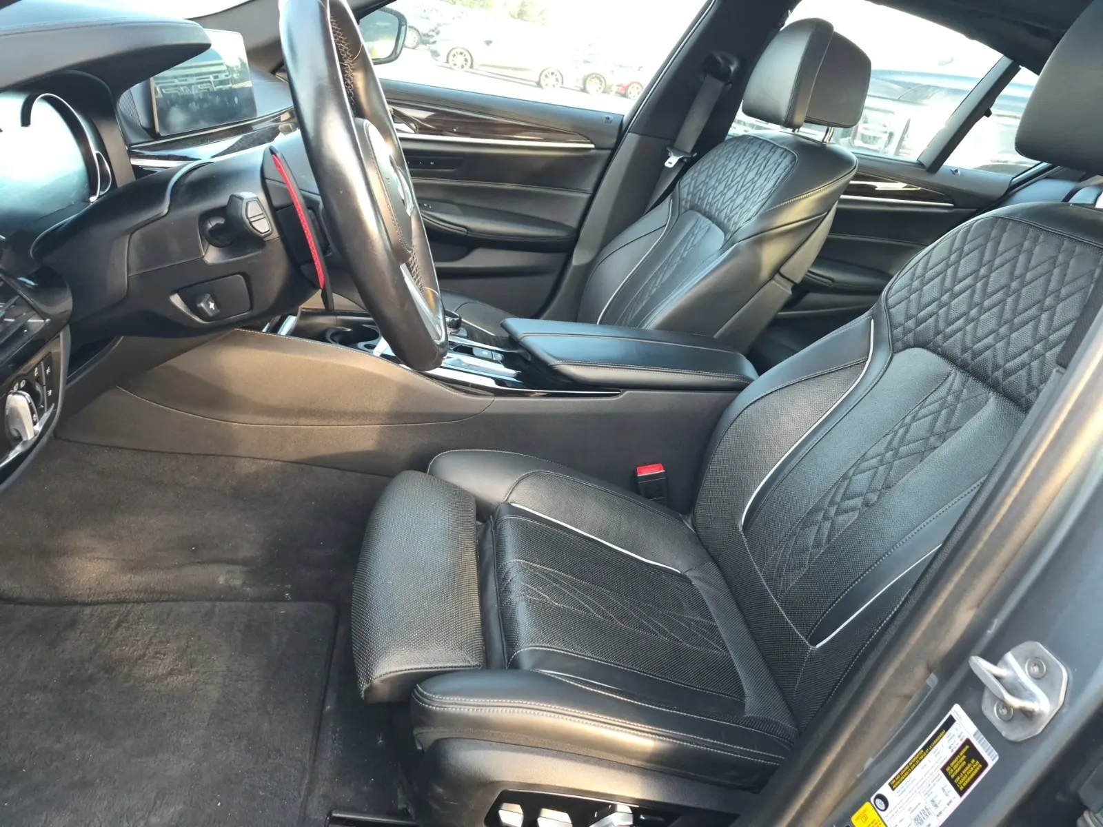 Front Interior Photo