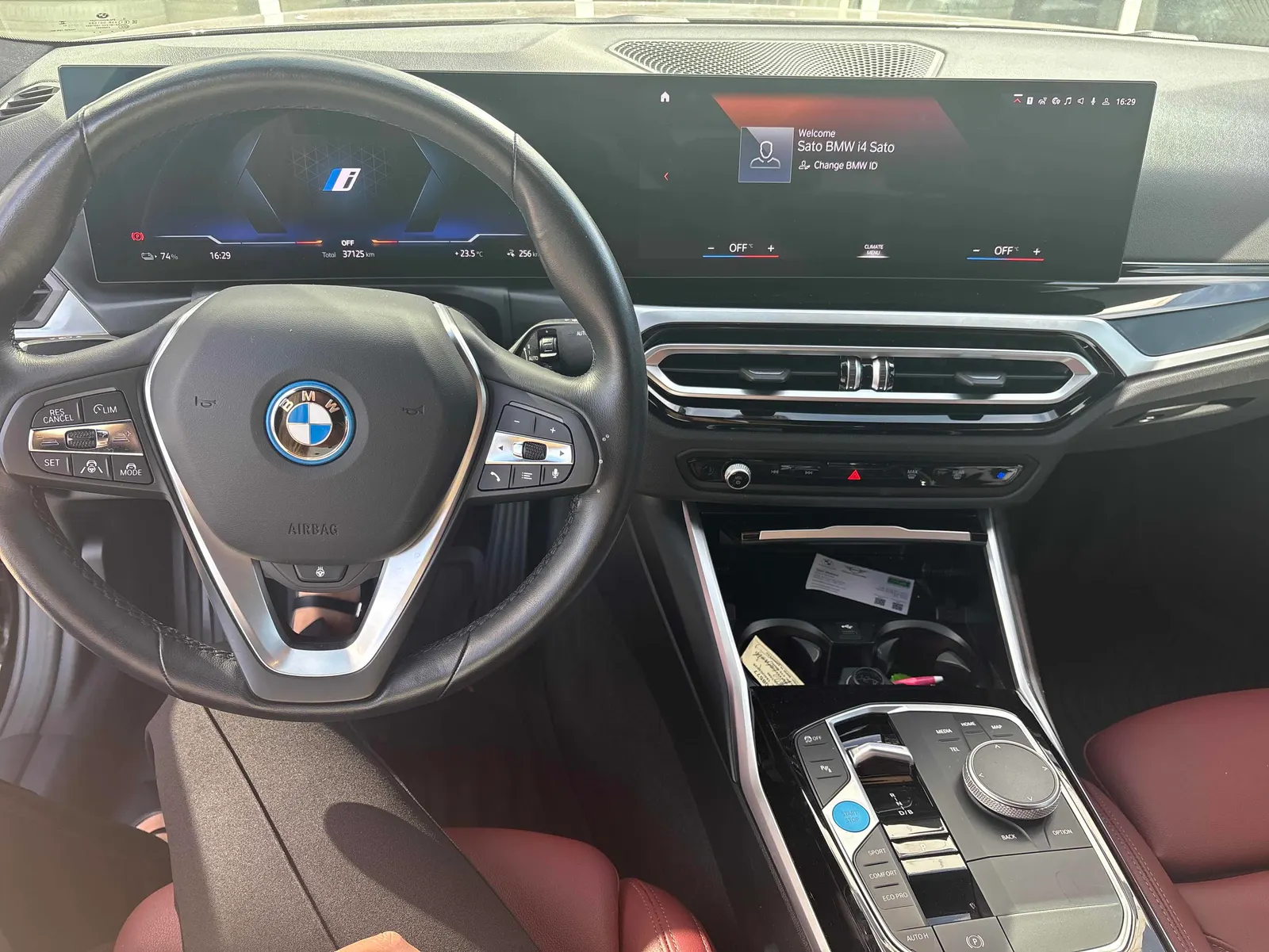 Interior driver side