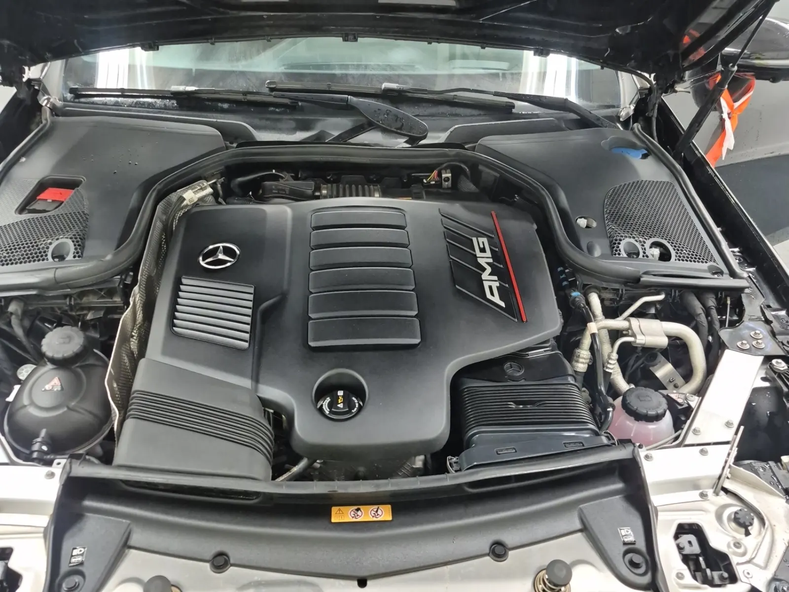 Engine Photo