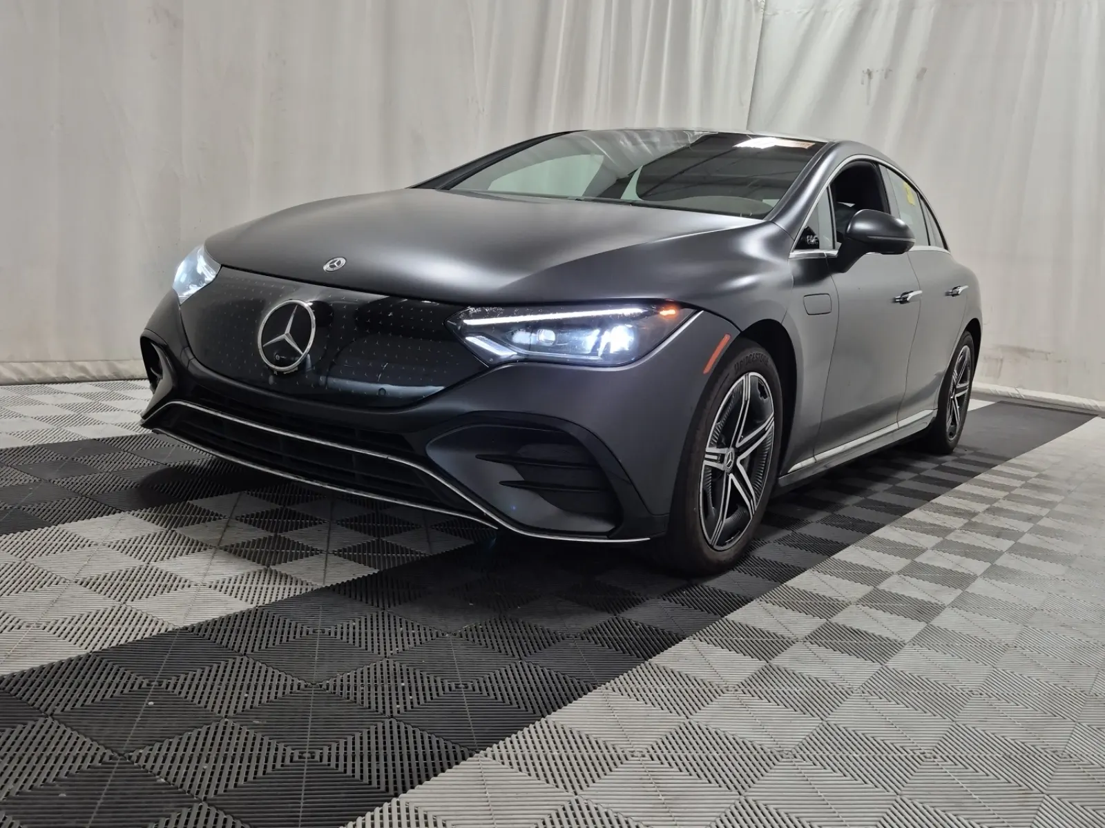 2023 Mercedes-Benz EQE