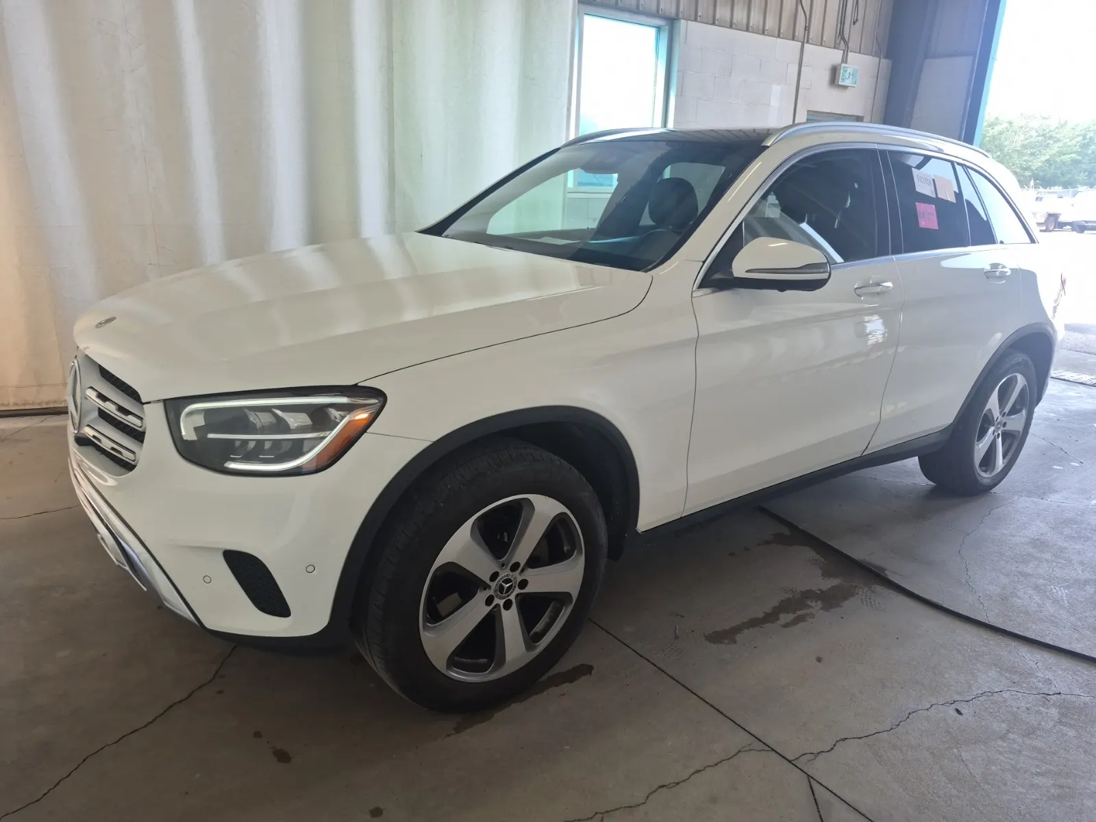 2022 Mercedes-Benz GLC