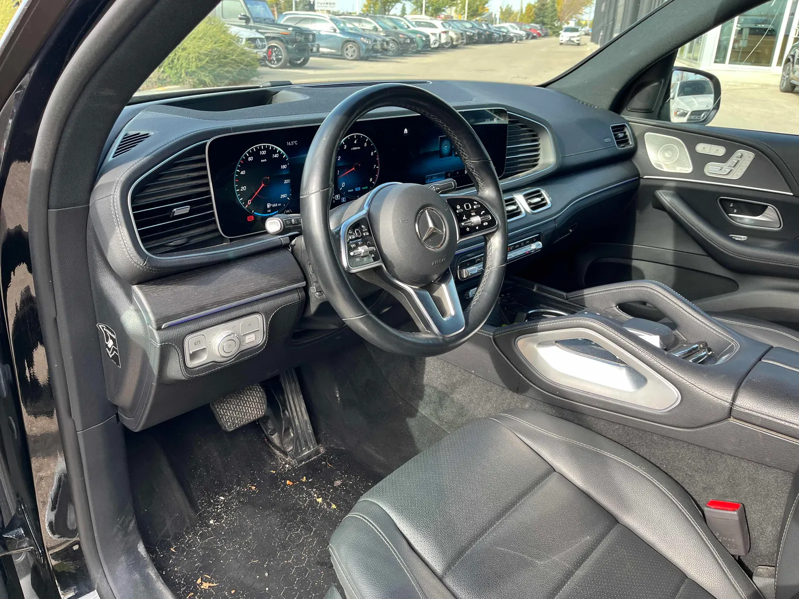 Interior driver side