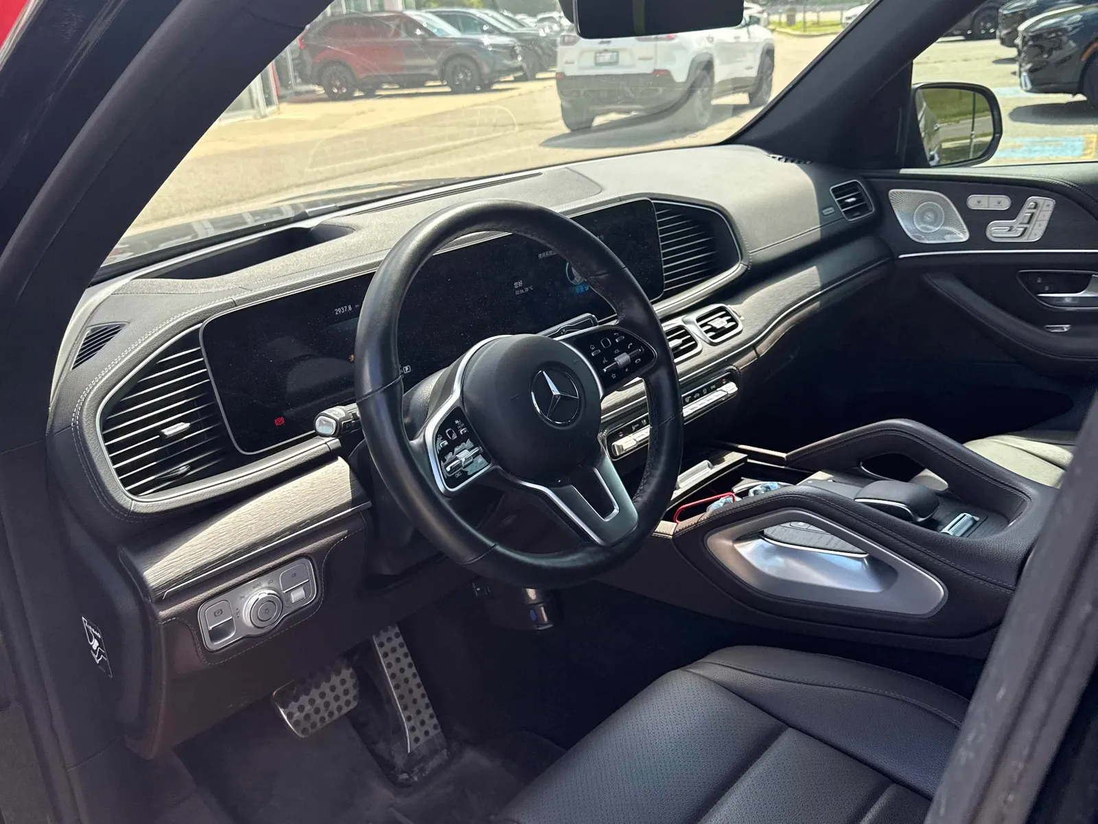 Interior driver side