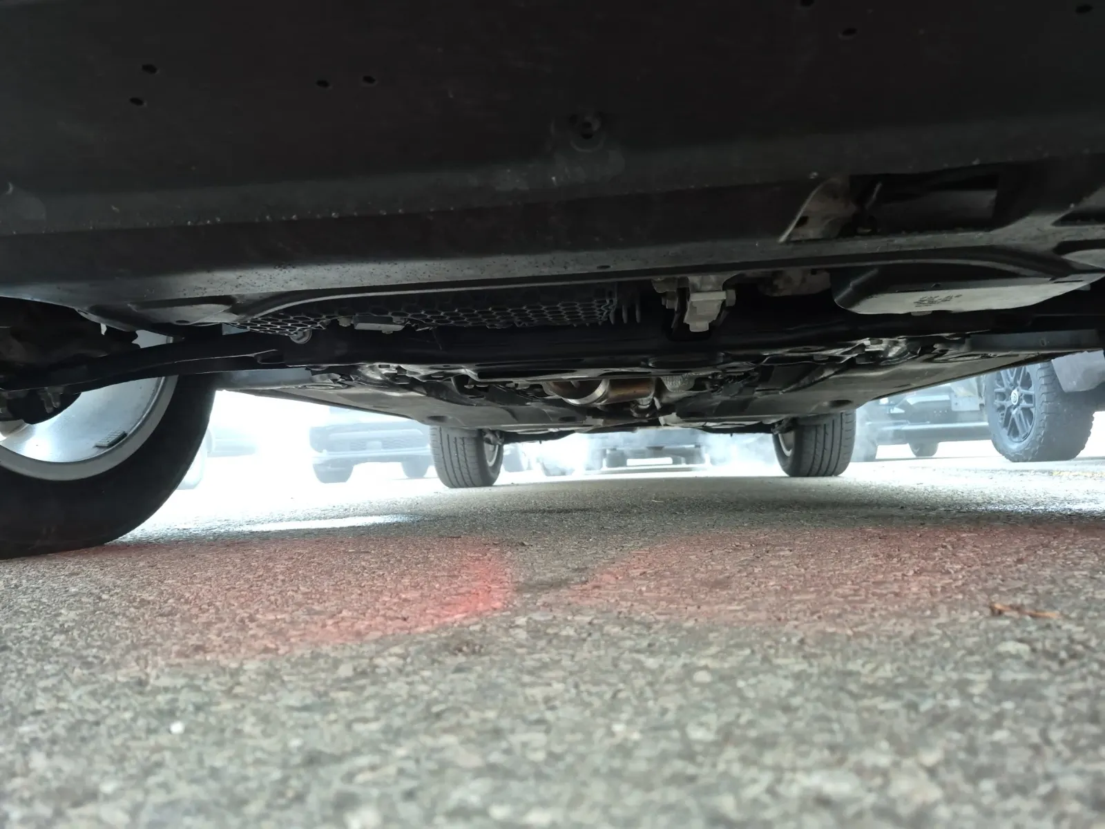 Undercarriage - Front Photo