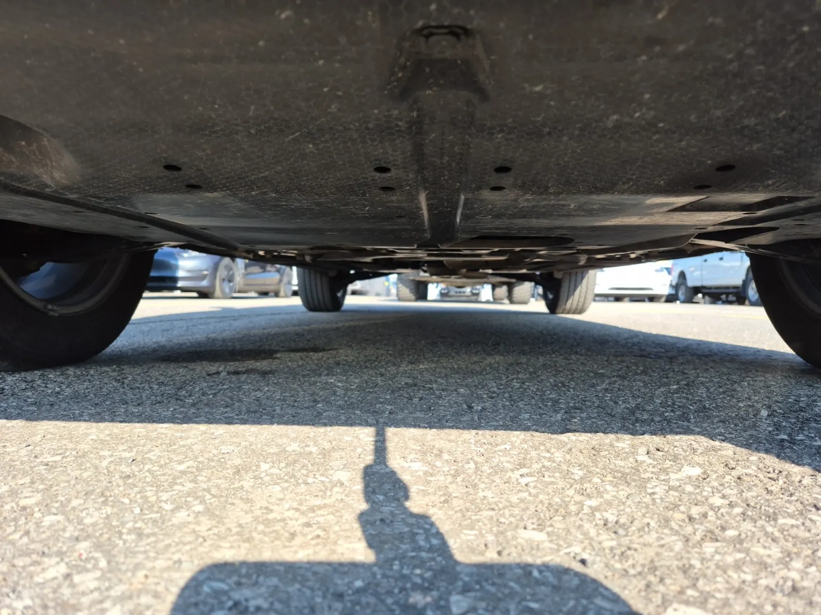 Undercarriage - Front Photo