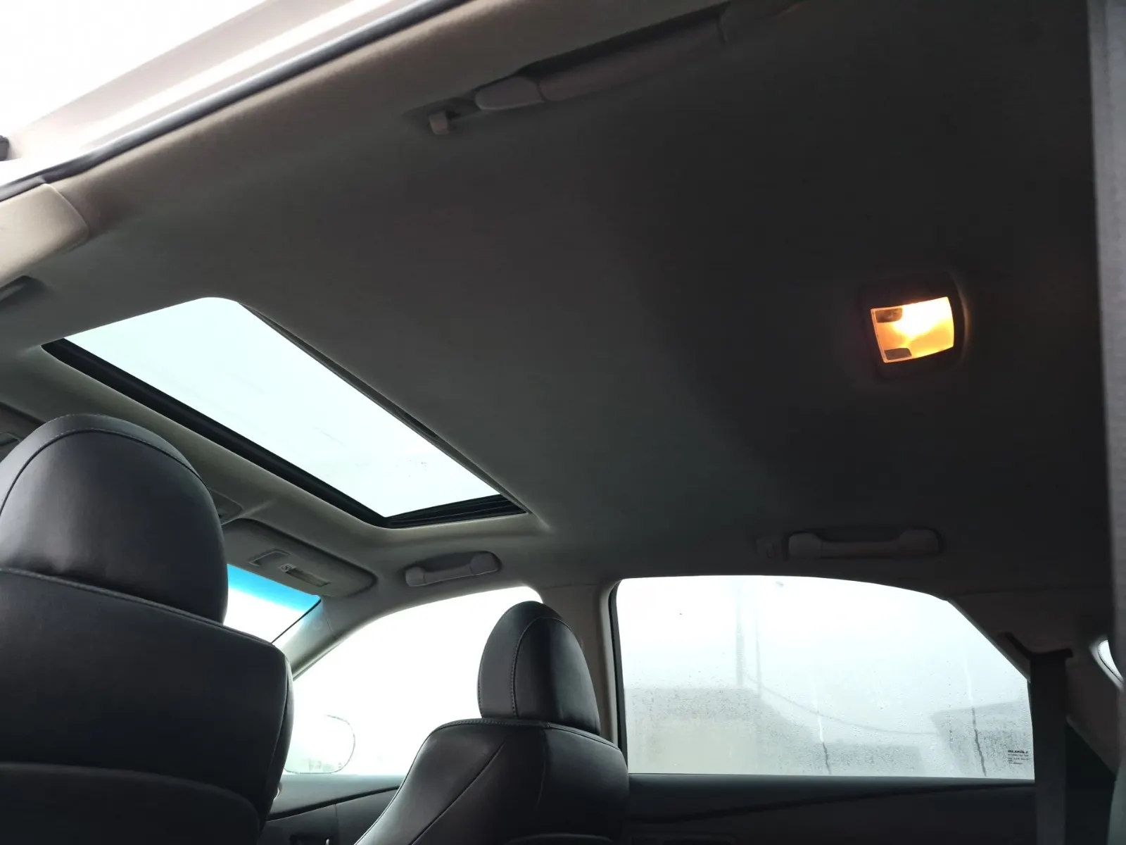 Interior Roof Photo